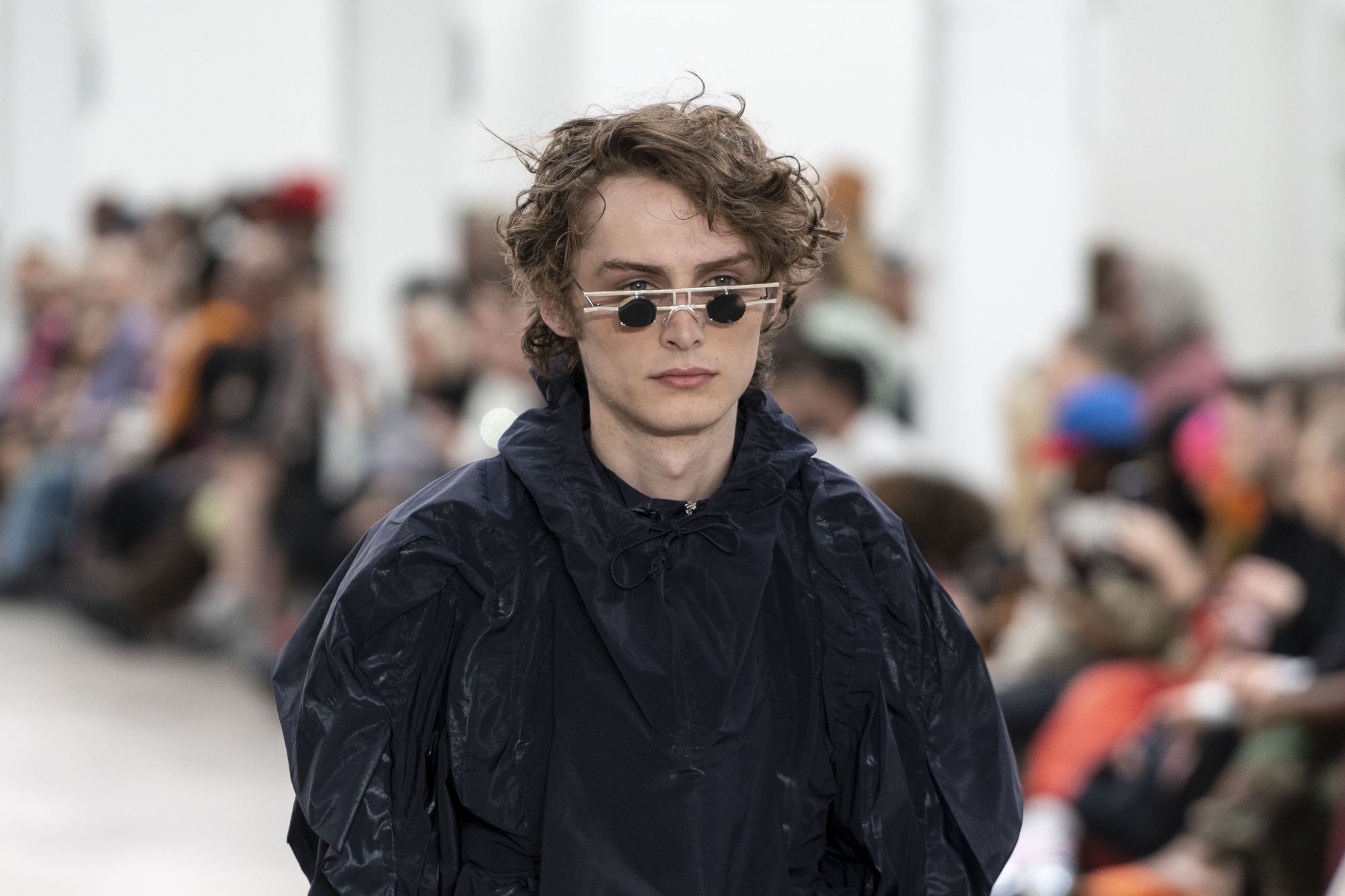 Futuristic glasses come in miniature version at Per Götesson (Photo: Niklas Halle'n / AFP)