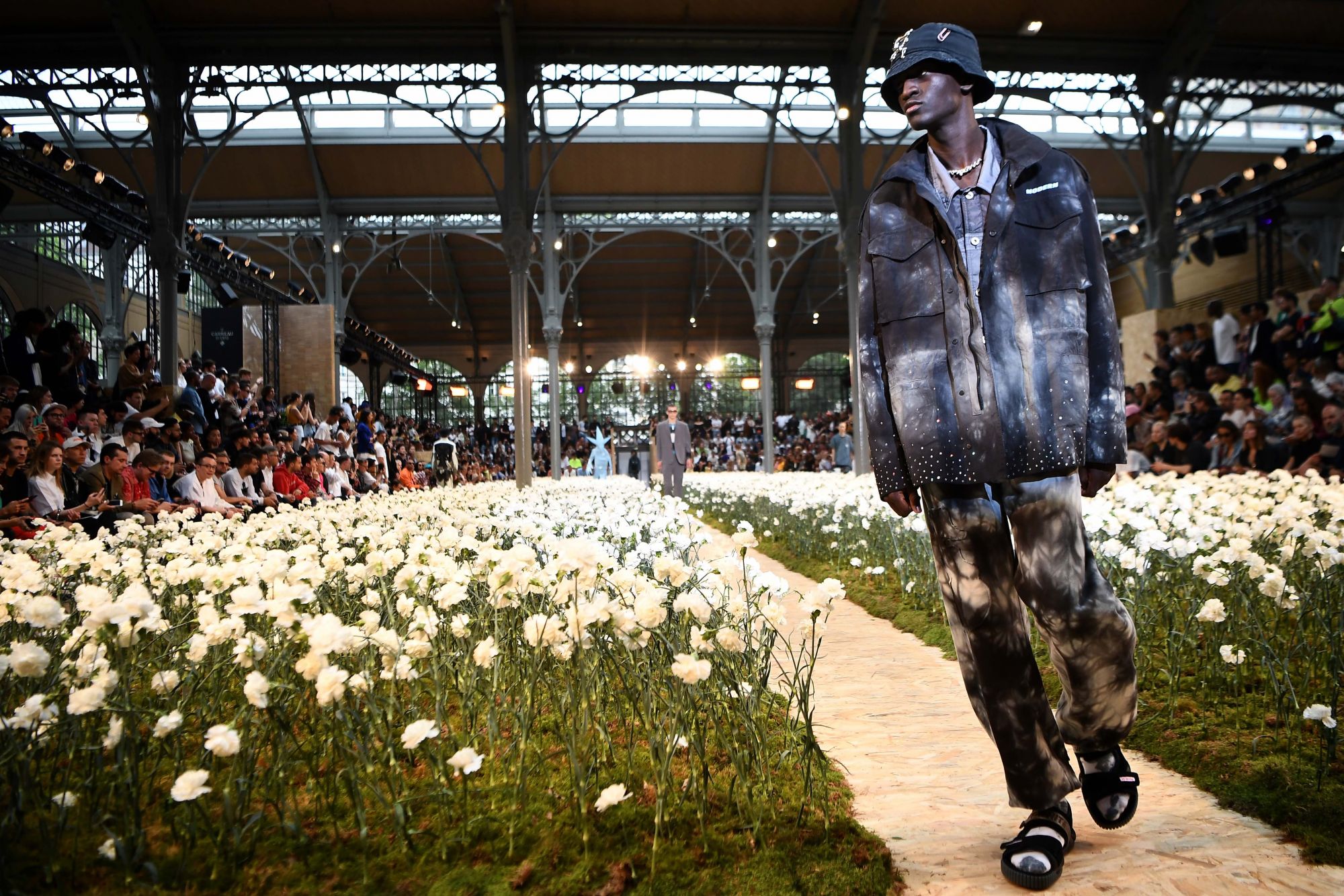 Socks and slides by Off-White (Photo: Niklas Halle'n / AFP)