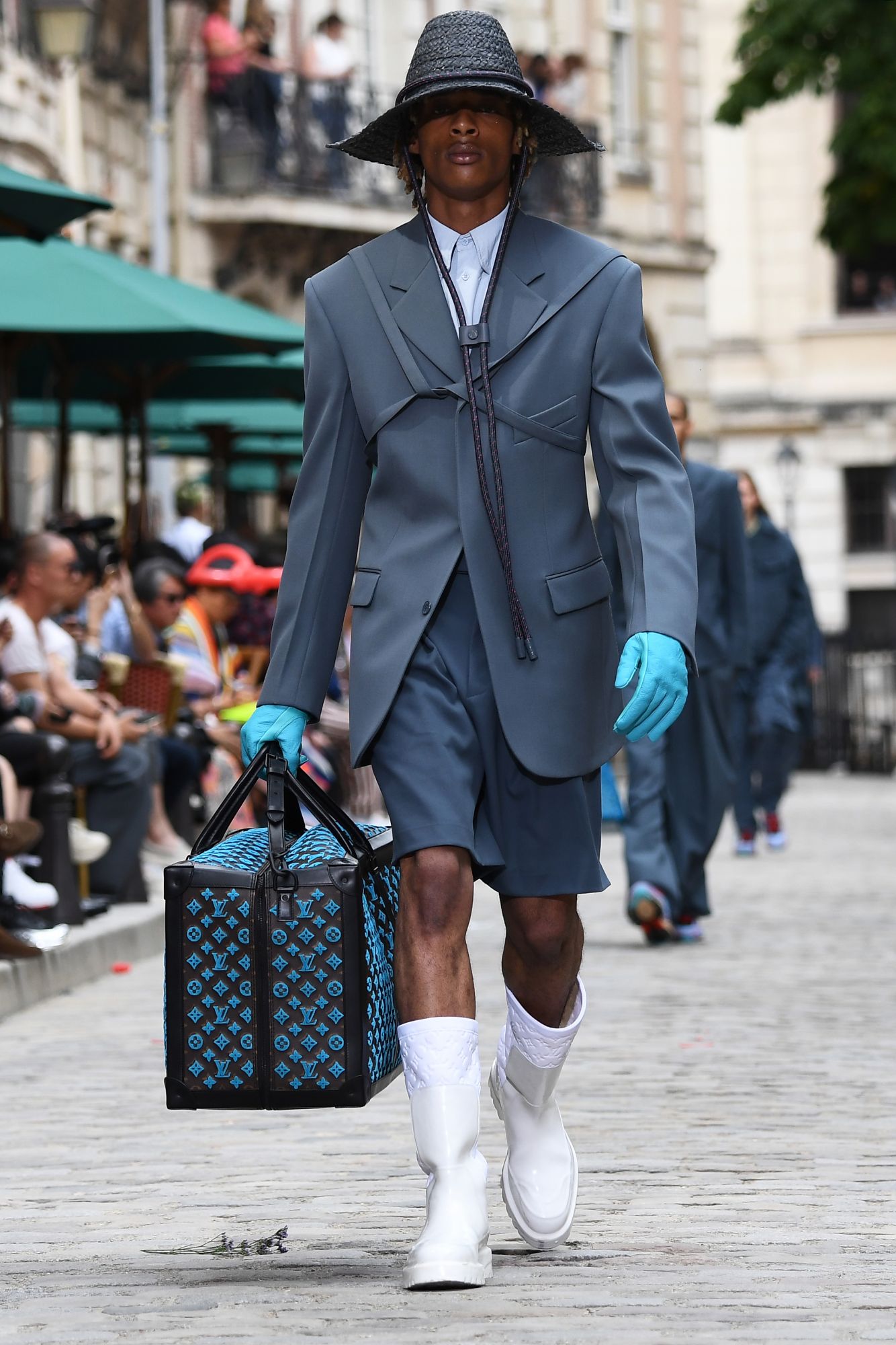 Luggage-style bags by Louis Vuitton (Photo: Niklas Halle'n / AFP)
