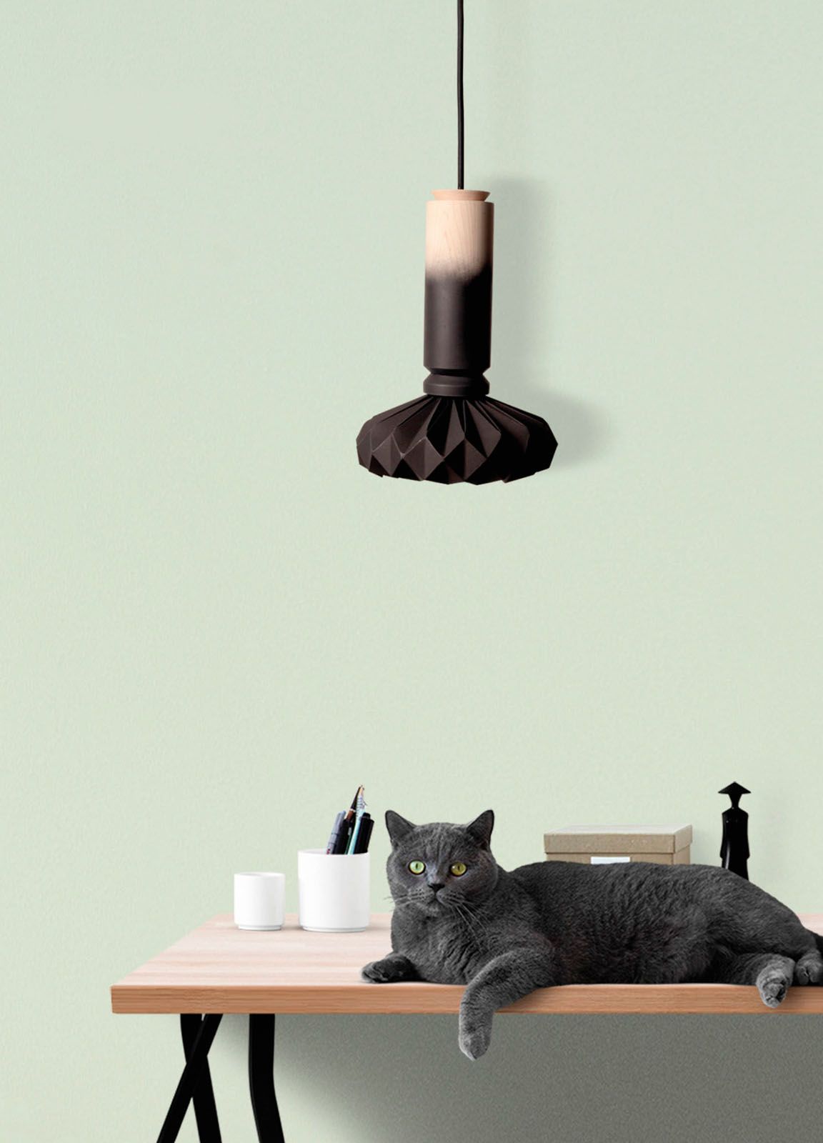Lueur pendant lamp by Desinere and Tinge, from The Artling