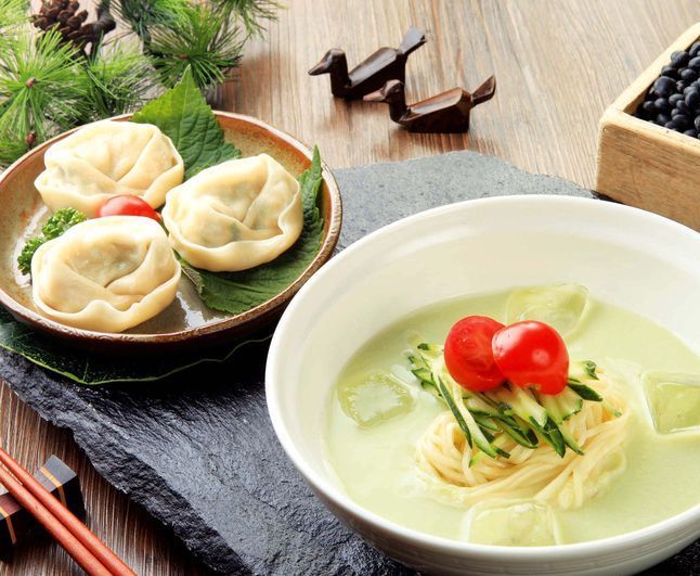 Balwoo Gongyang: The Michelin Star Restaurant Serving Korean Temple Cuisine