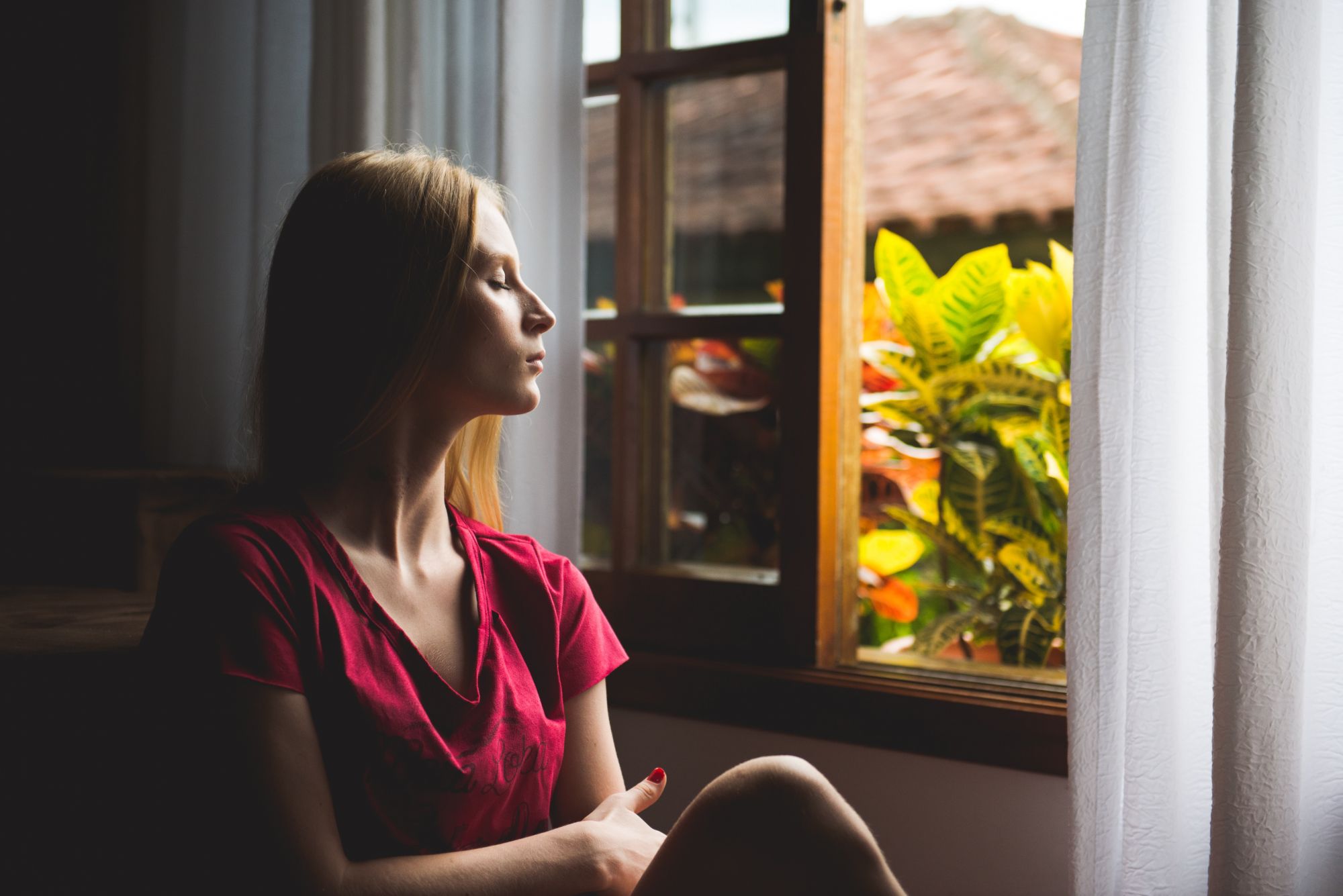 5 Easy Breathing Techniques For Instant Calm