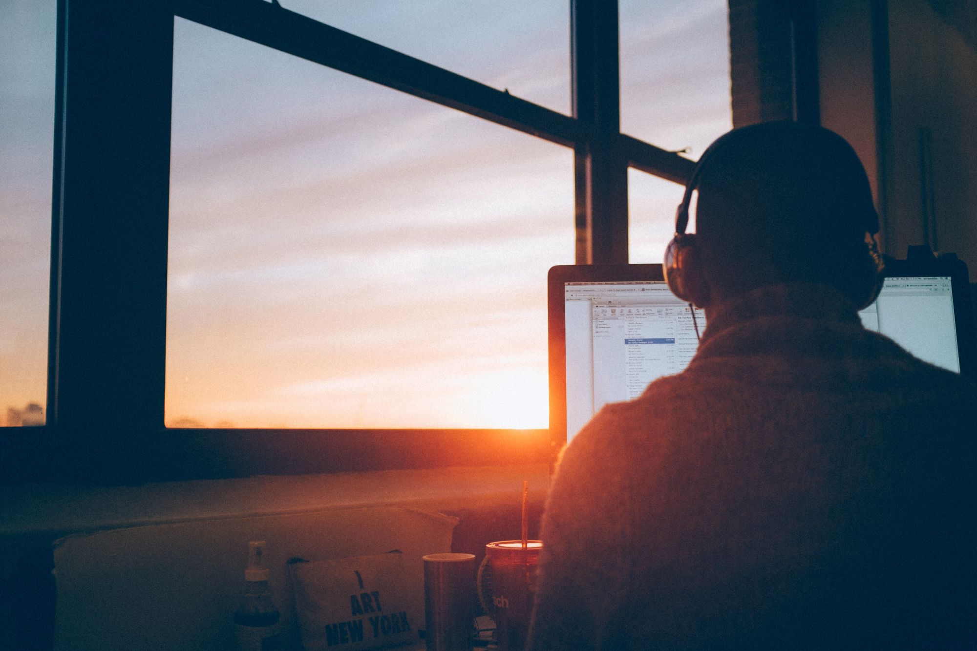 The Best Motivational Podcasts to Listen to For Daily Inspiration