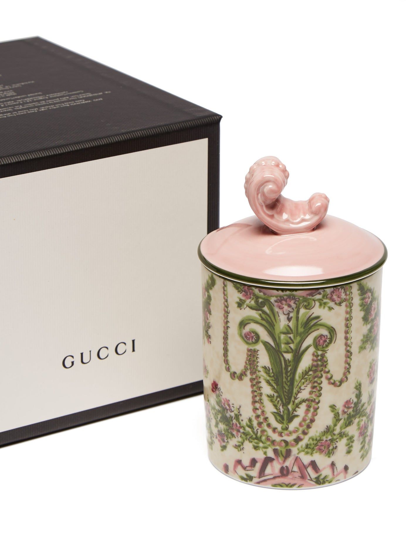 From Loewe to Gucci 8 Luxurious Scented Candles in Decorative Vessels