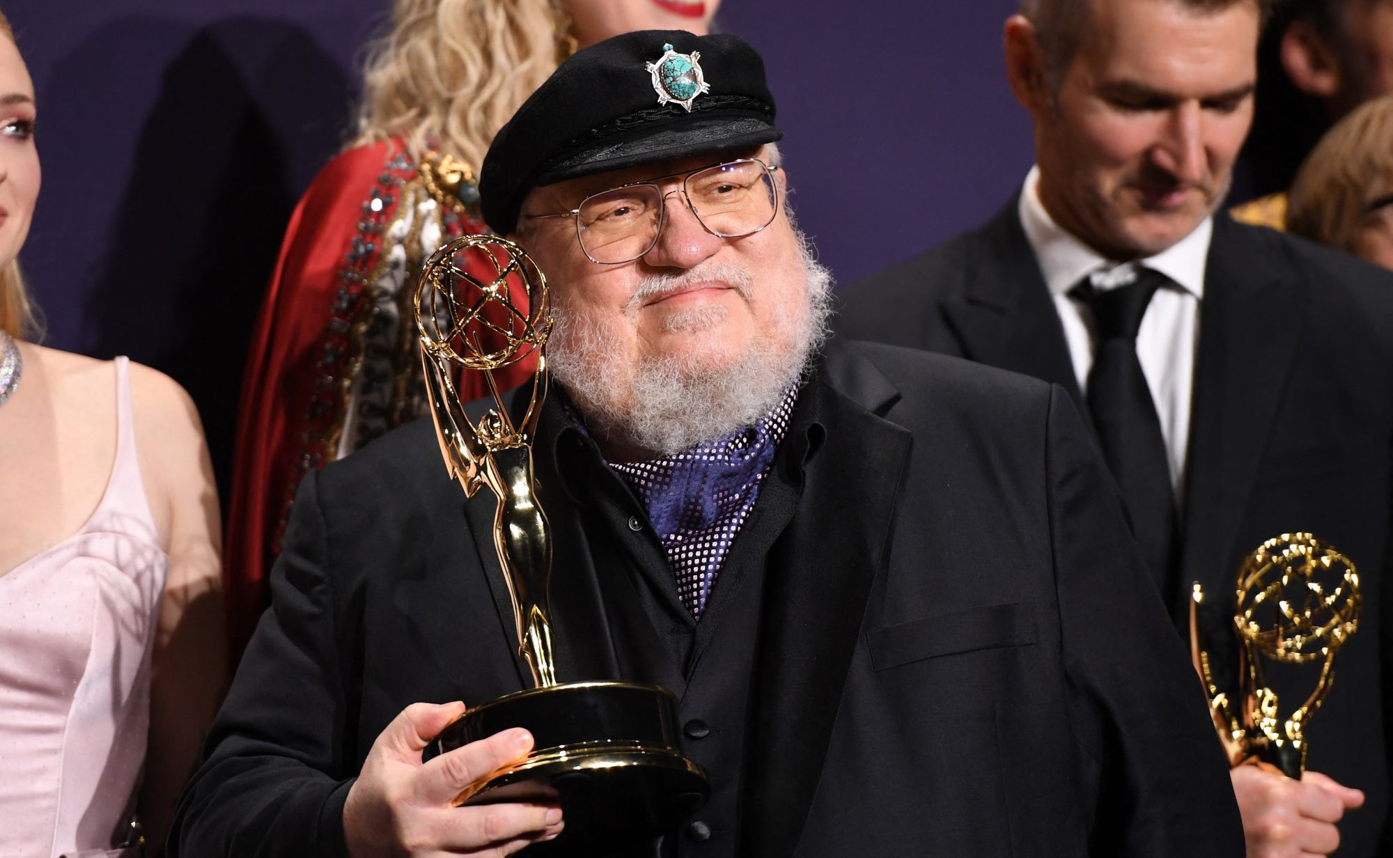 US novelist George R. R. Martin poses with the Emmy for Outstanding Drama Series "Game Of Thrones" during the 71st Emmy Awards at the Microsoft Theatre in Los Angeles on September 22, 2019. (Photo by Robyn Beck / AFP)