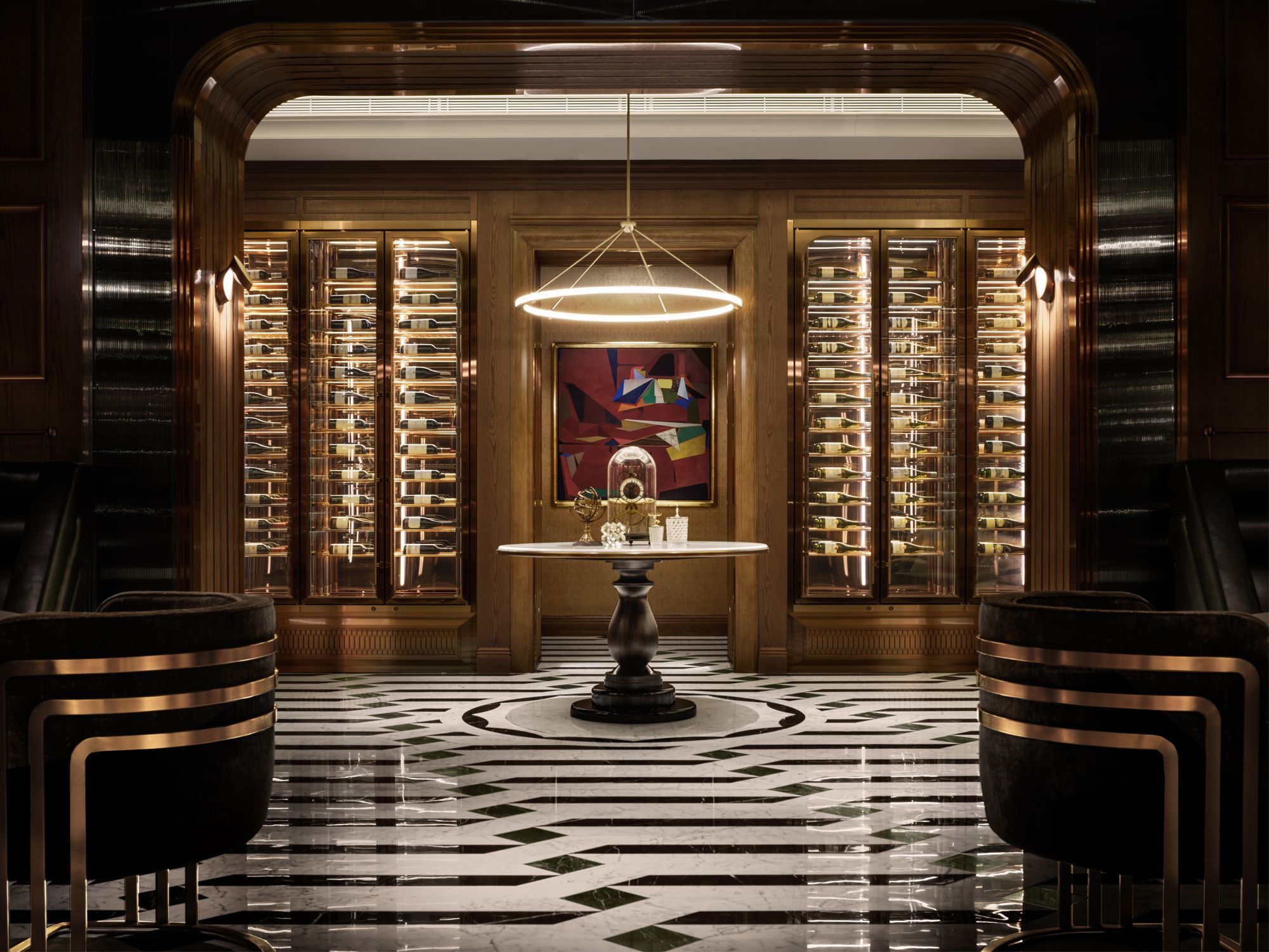 The St. Regis Bar Macao reinterprets classic British elegance through a richly textured setting