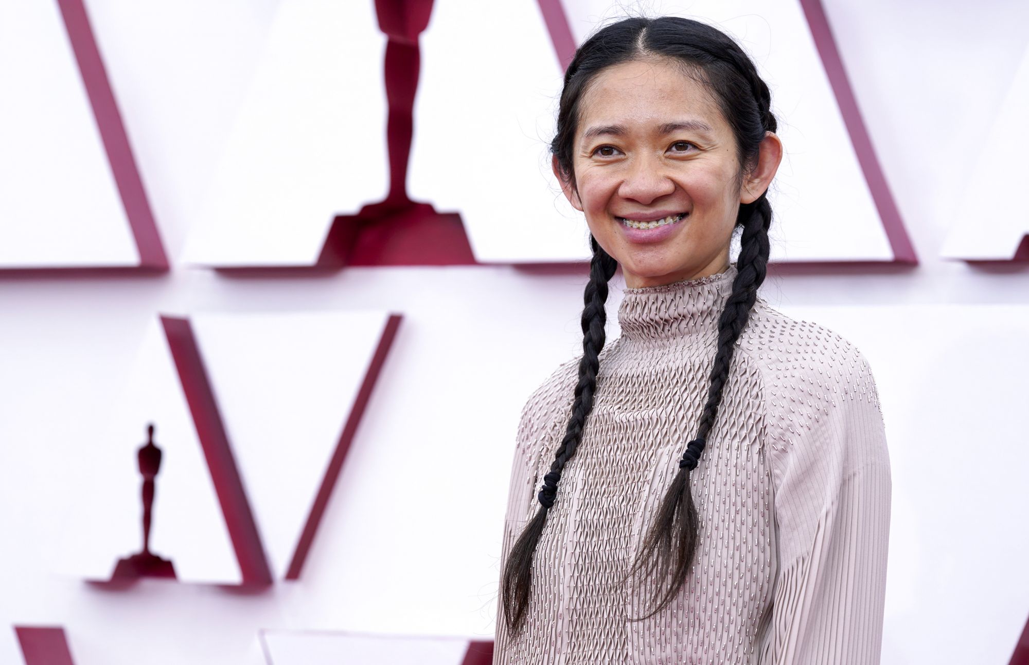LOS ANGELES, CALIFORNIA â APRIL 25: Chloe Zhao attends the 93rd Annual Academy Awards at Union Station on April 25, 2021 in Los Angeles, California. (Photo by Chris Pizzello-Pool/Getty Images)