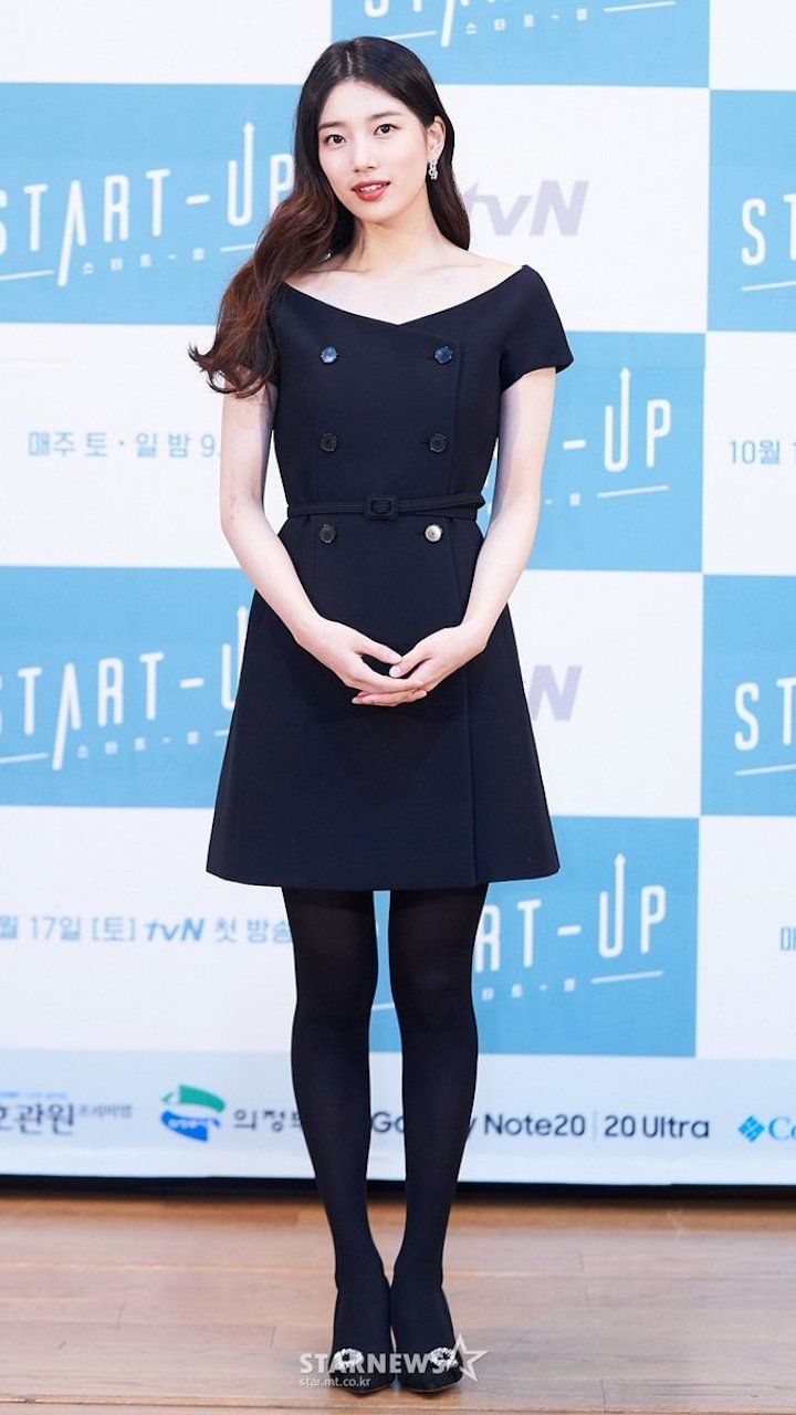 A stylish yet boardroom-appropriate outfit at the press conference for Start Up.