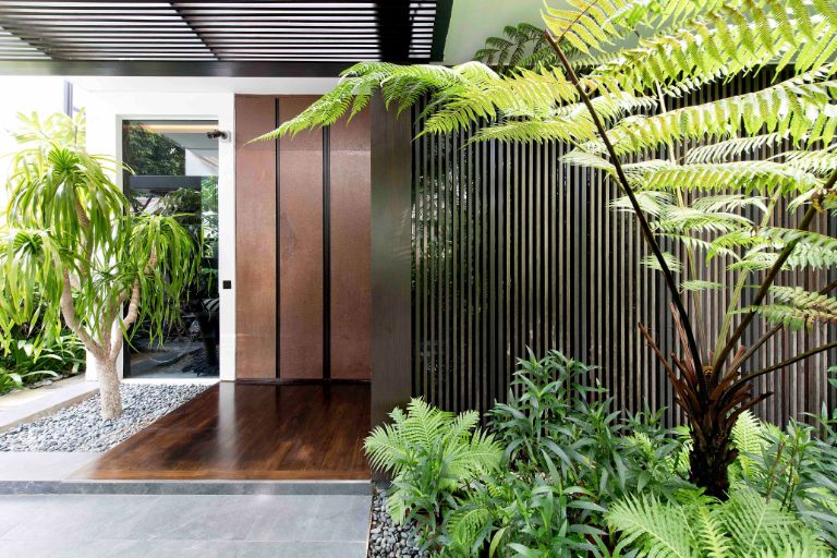Home Tour: A House with an Open Kitchen Concept that Makes Dining at Home Extra Fun