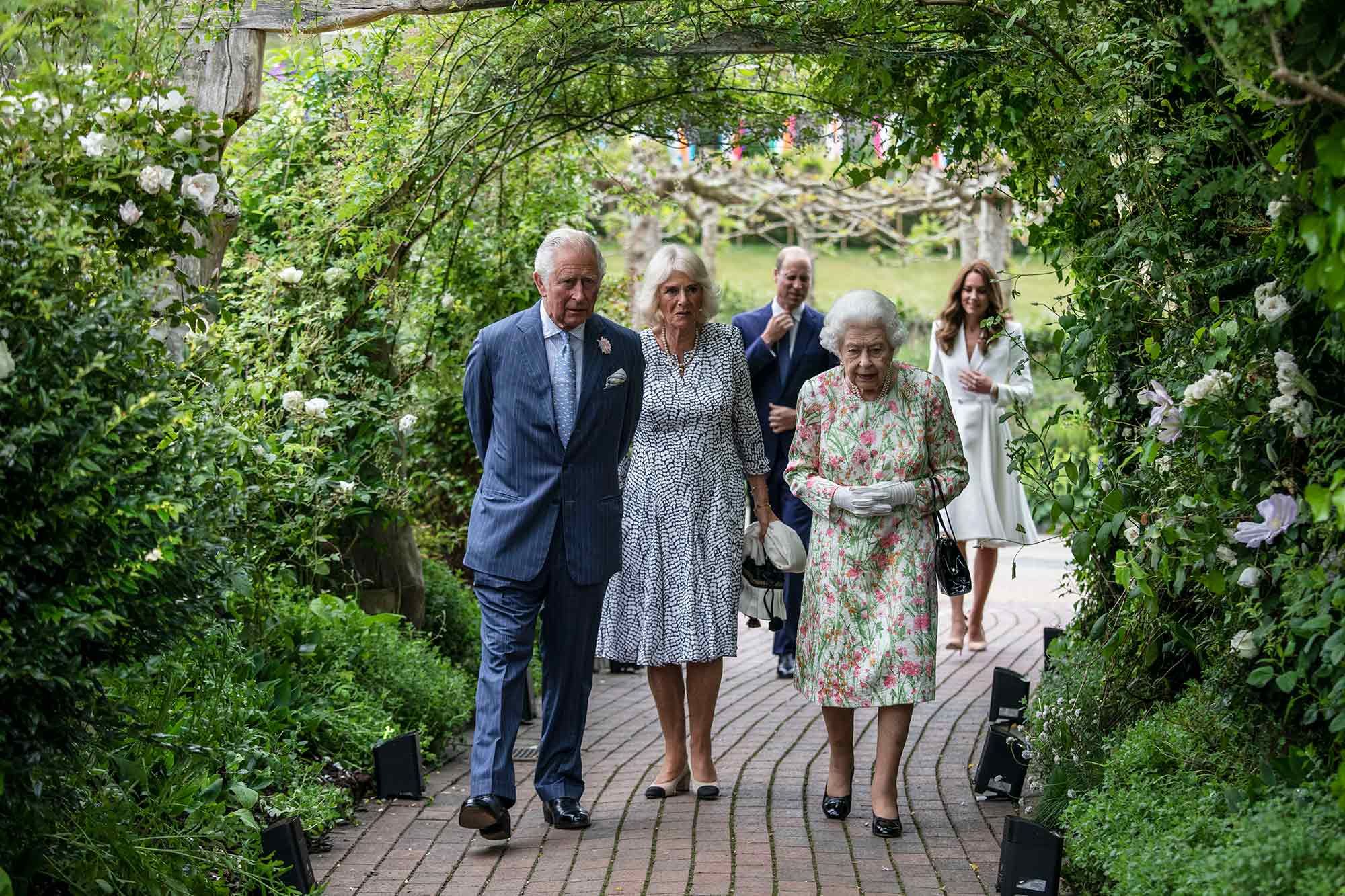 An Inside Look at the High-Powered G7 Banquet With Global ...