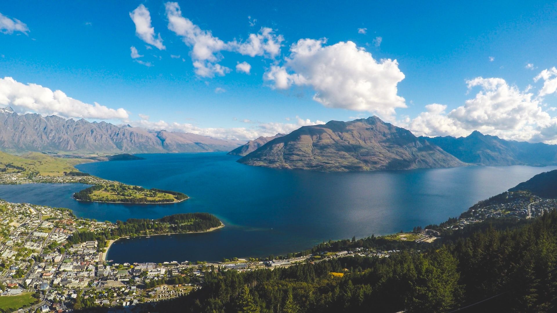 A view from Queenstown Hill of Queenstown, New Zealand. Photo: Ömer Faruk Bekdemir on Unsplash