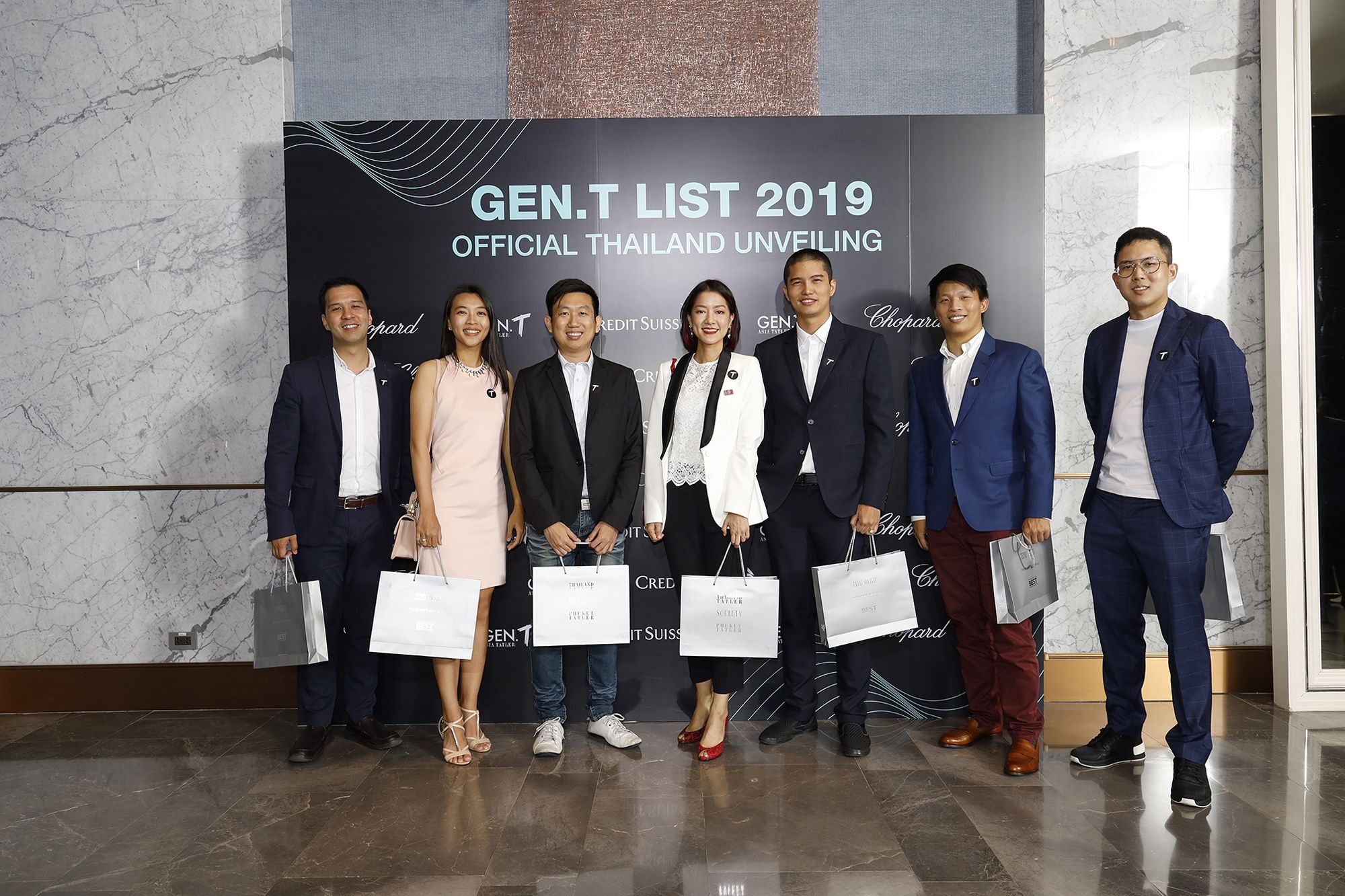 Panit Kitsubun, Supatchaya Techachoochert, Ruchvuth Pichayapan, Artima Suraphongchai, Sean Buranahiran, Noppadol Vashirakovit and Jerd Phichitkul