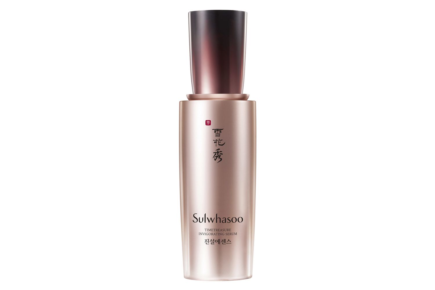 Sulwhasoo’s Timetreasure Invigorating serum taps the benefits of concentrated dehydroabietic acid from the Korean red pine tree and ginseng extract to strengthen the skin, giving it a resilience that belies the passage of time.