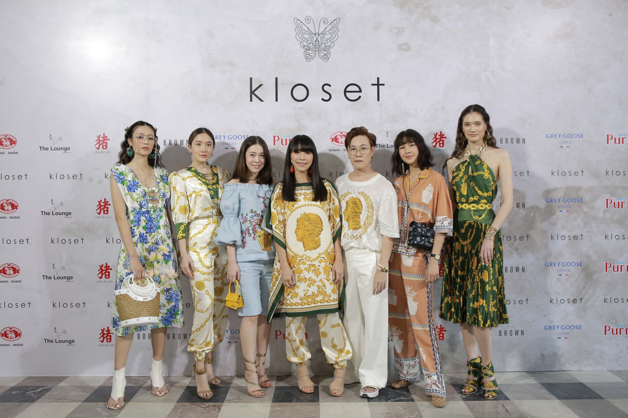 Mashannoad Suwannamas, Parva Nakasai, Pimpisa Chirathivat, Mollika Ruangkritya, Nat Mungkung, Oranicha Krinchai and Miriam Sornprommas