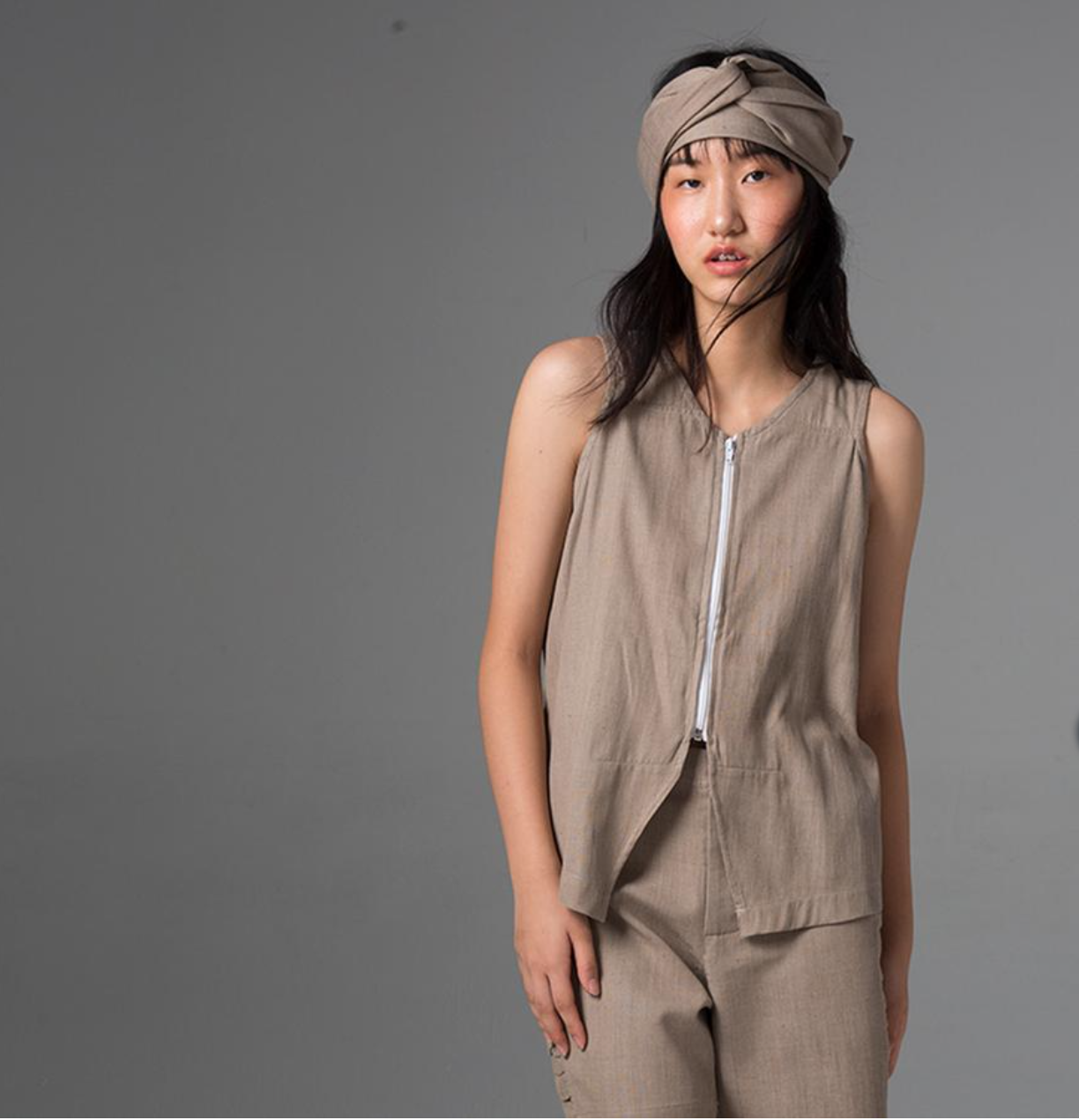 Tak Tai - Zip Me Up Tank Top