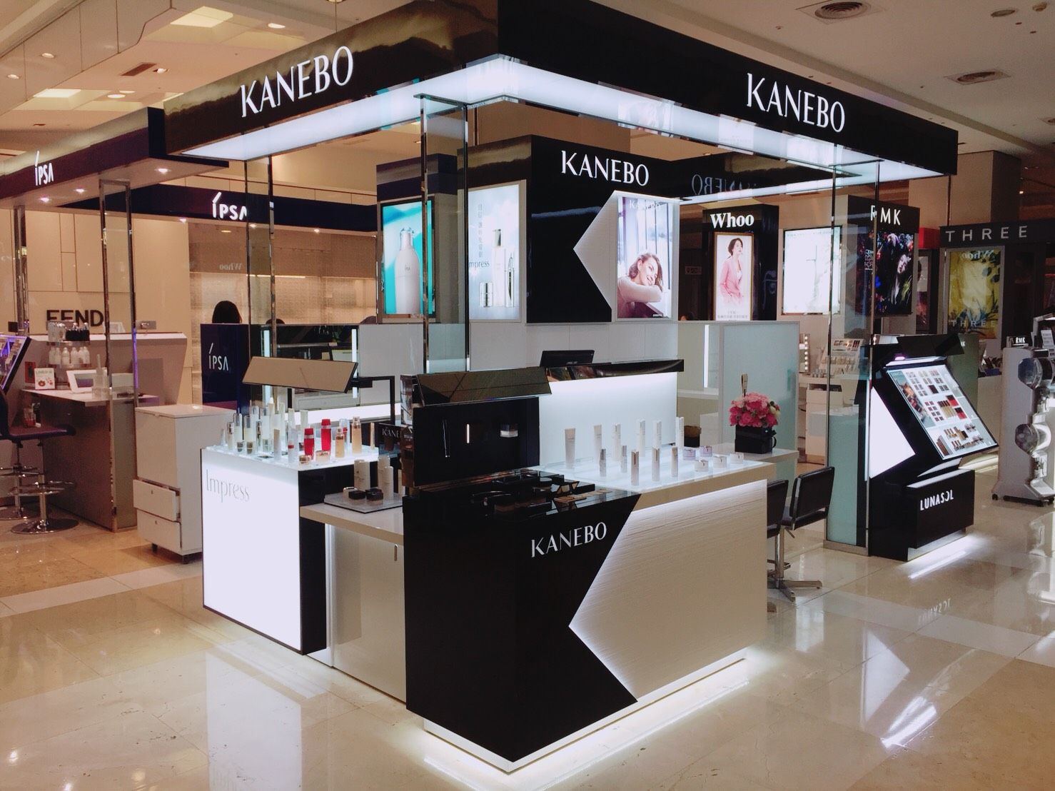 Kanebo首間概念櫃插旗台中新光三越!時尚與經典完美交織,打造頂級消費體驗