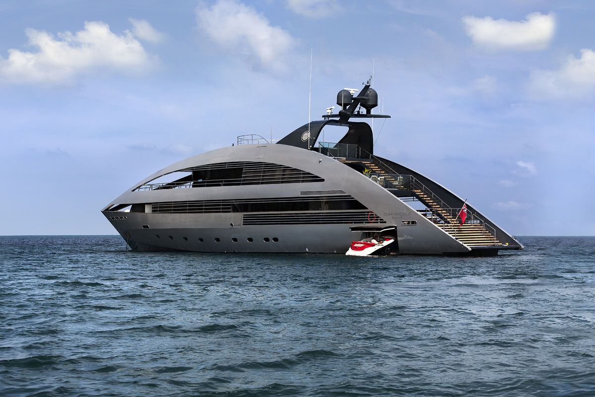 行走海上的賀爾蒙!建築大師打造41公尺超豪華Ocean Emerald Yacht遊艇