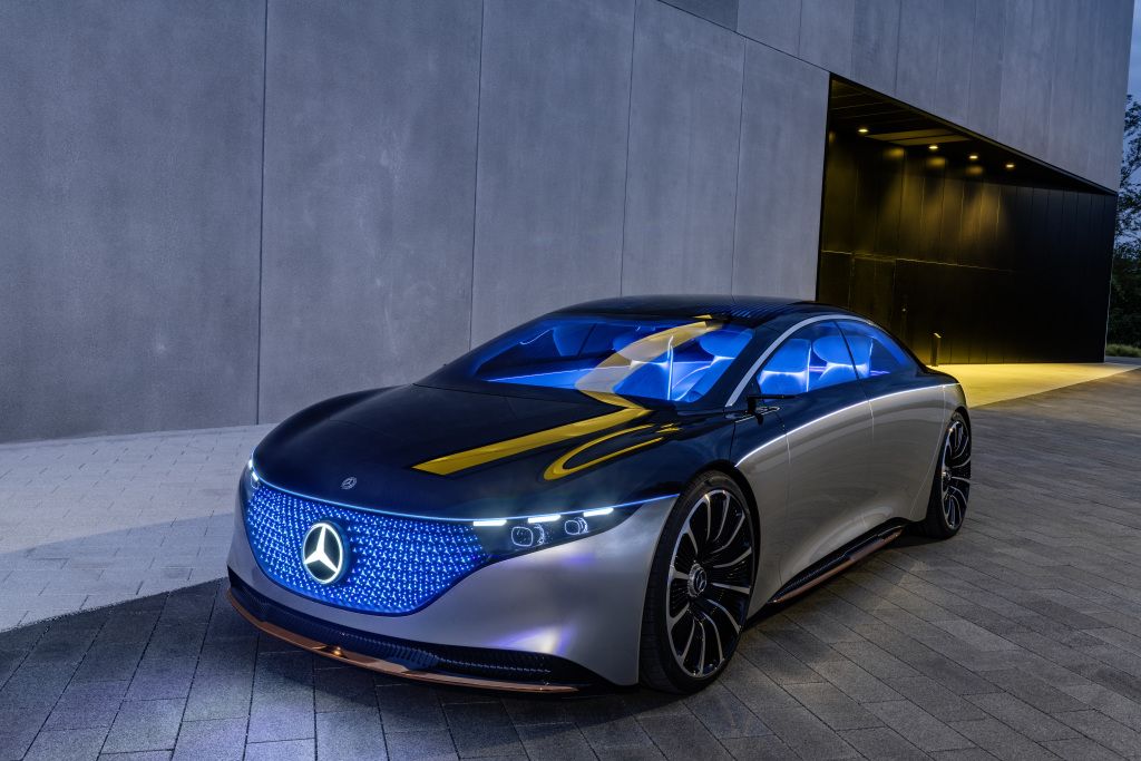 Mercedes-Benz VISION EQS, IAA 2019, der VISION EQS zeigt einen Ausblick auf ein Konzept eines vollelektrischen Fahrzeugs der Luxusklasse. Mercedes-Benz VISION EQS, IAA 2019, the VISION EQS provides an outlook on a concept for a fully-electric vehicle in the luxury class.
