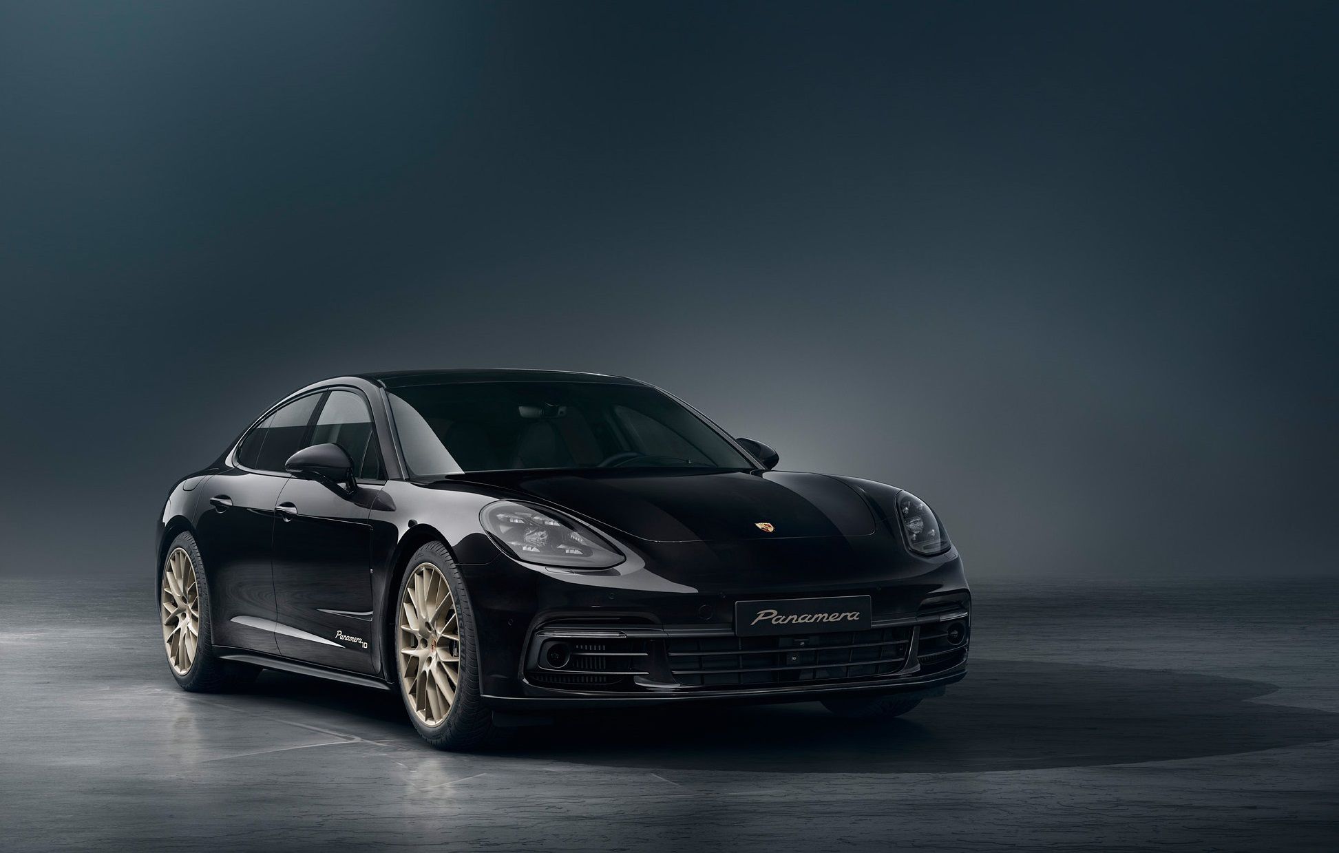 十週年紀念!Porsche「Panamera 10 Years Edition」外觀與配備雙升級