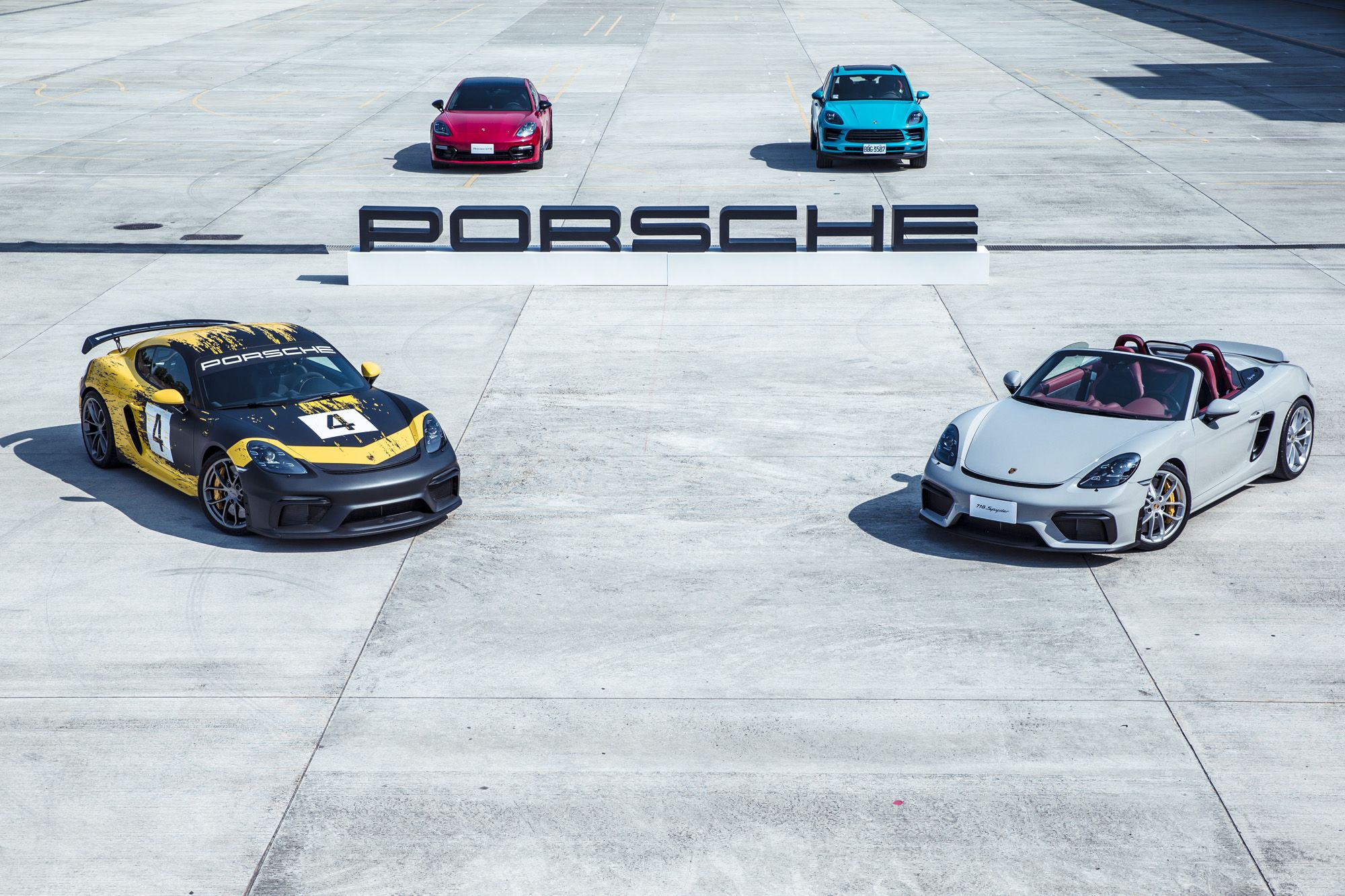 全新Porsche 718 Cayman GT4與718 Spydern 保時捷賽道日登場!原廠認證車體塑膜,打造專屬色號、設計