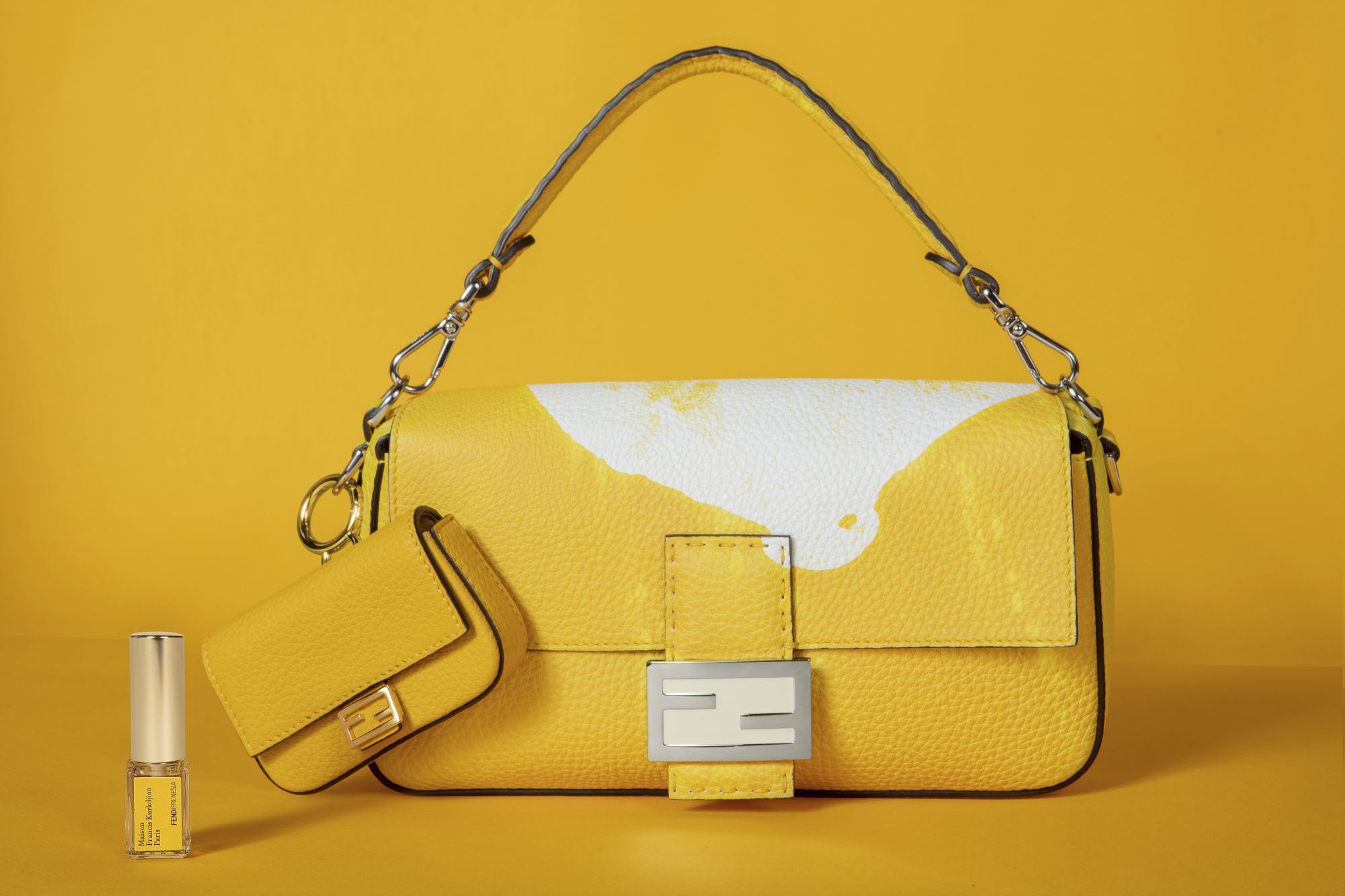 2019最強跨界隆重登場!Fendi 攜手Maison Francis Kurkdjian 推出 FENDIFRENESIA Baguette 香氛包款