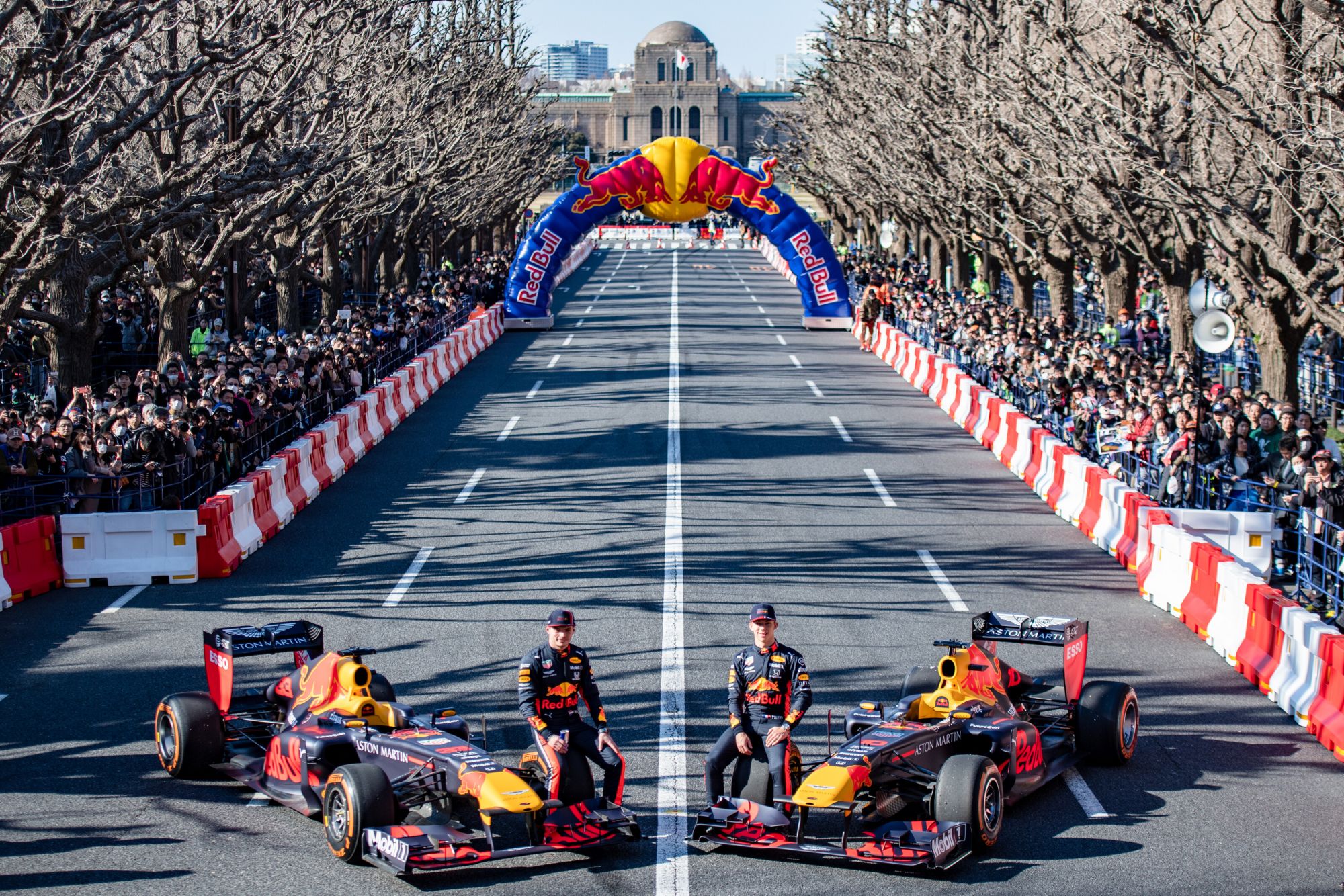 F1賽車首次來台 Aston Martin Red Bull Racing 紅牛車隊賽車秀 台北 台中極速狂飆 Tatler Taiwan
