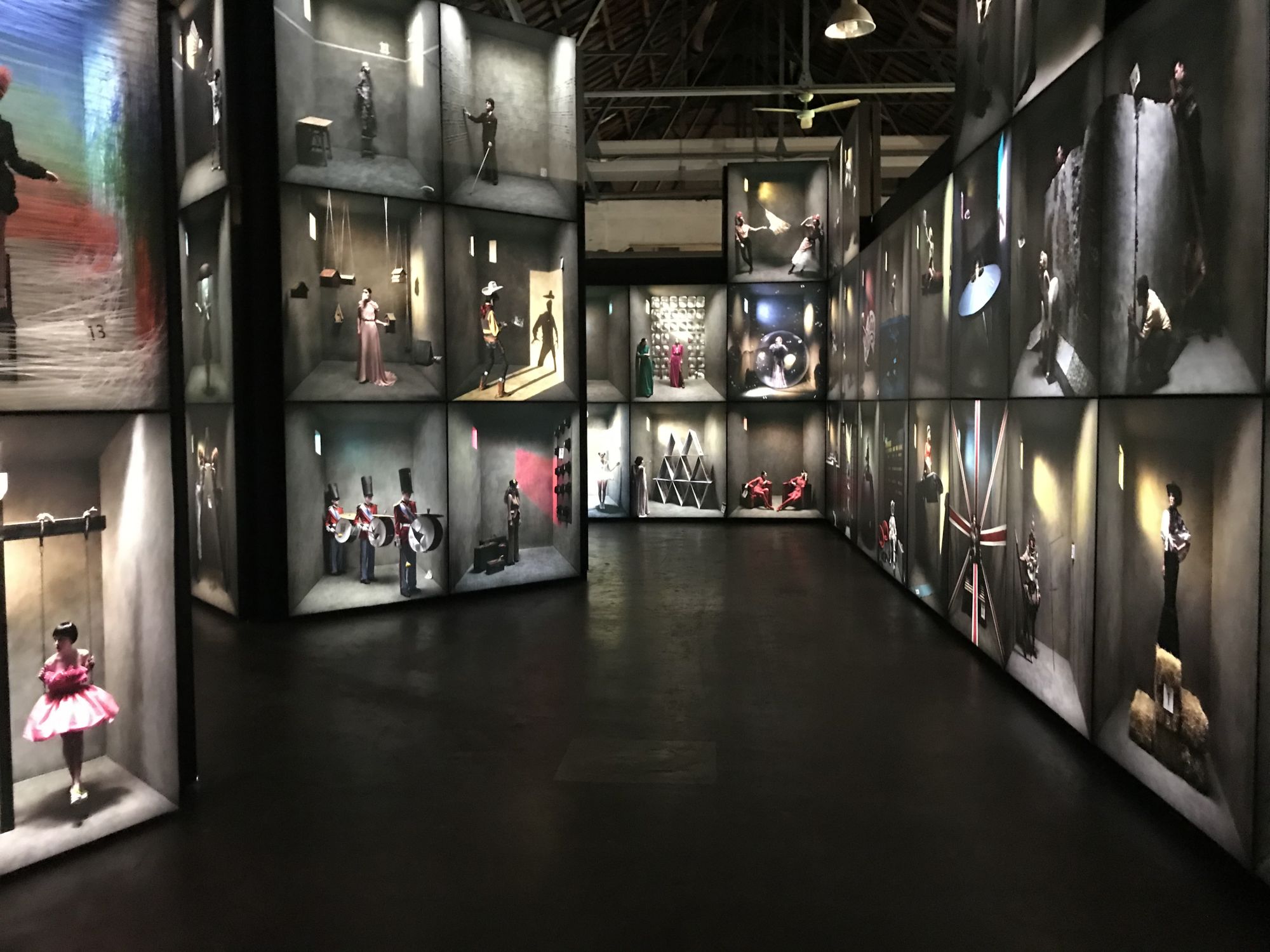 時尚鬼才尤傑尼歐攝影展盛大開展囉!這次絕對顛覆你的想像!