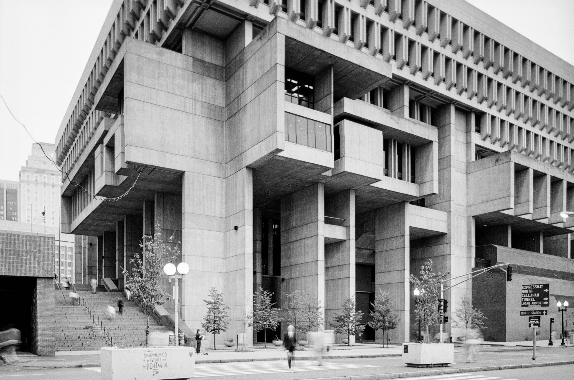 一探清水模建築的前世今生,「SOS拯救混凝土之獸!粗獷主義建築展」亞洲首展忠泰美術館登場