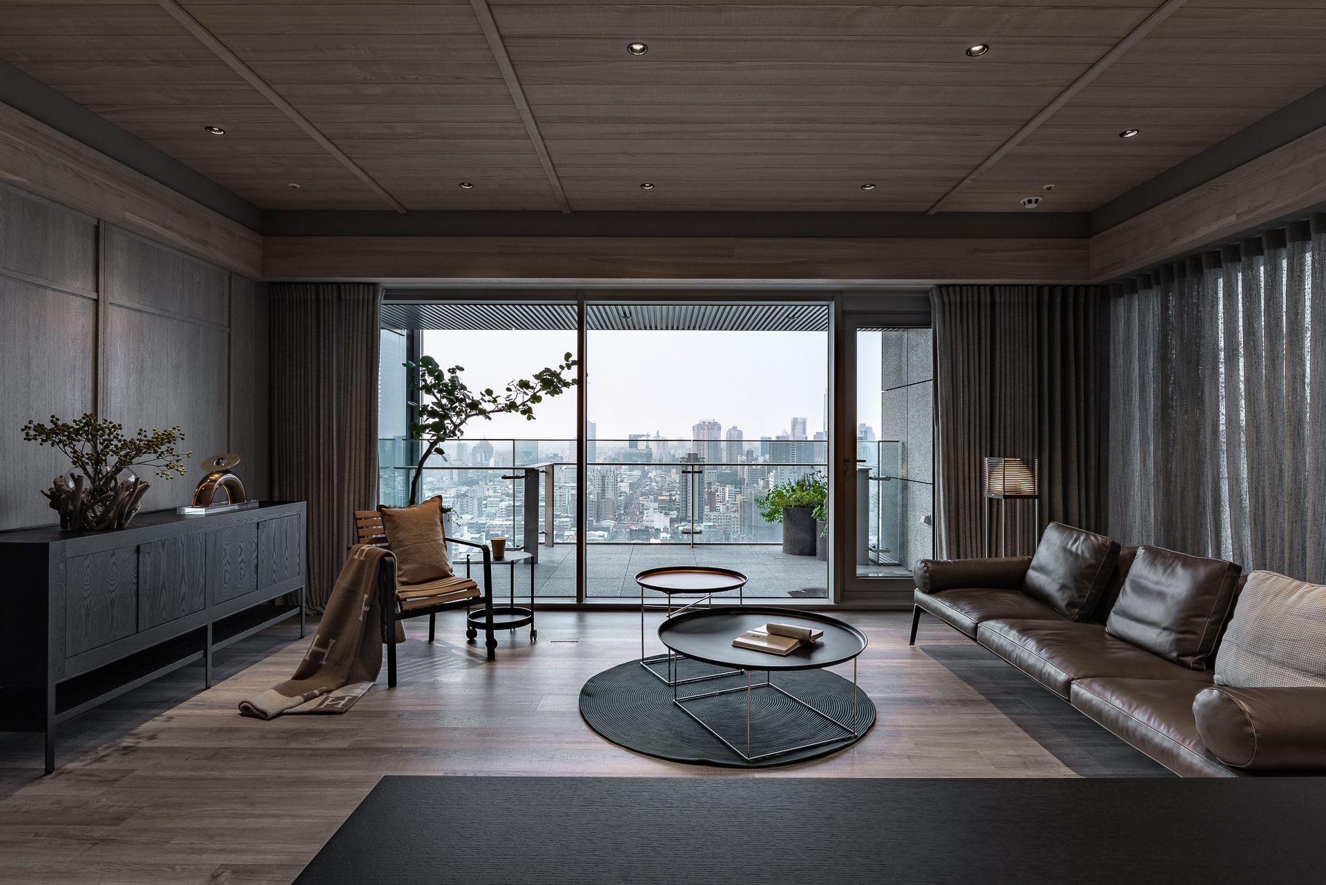 打開名人宅/唐林設計總監 廖韋強作品《旅行者》