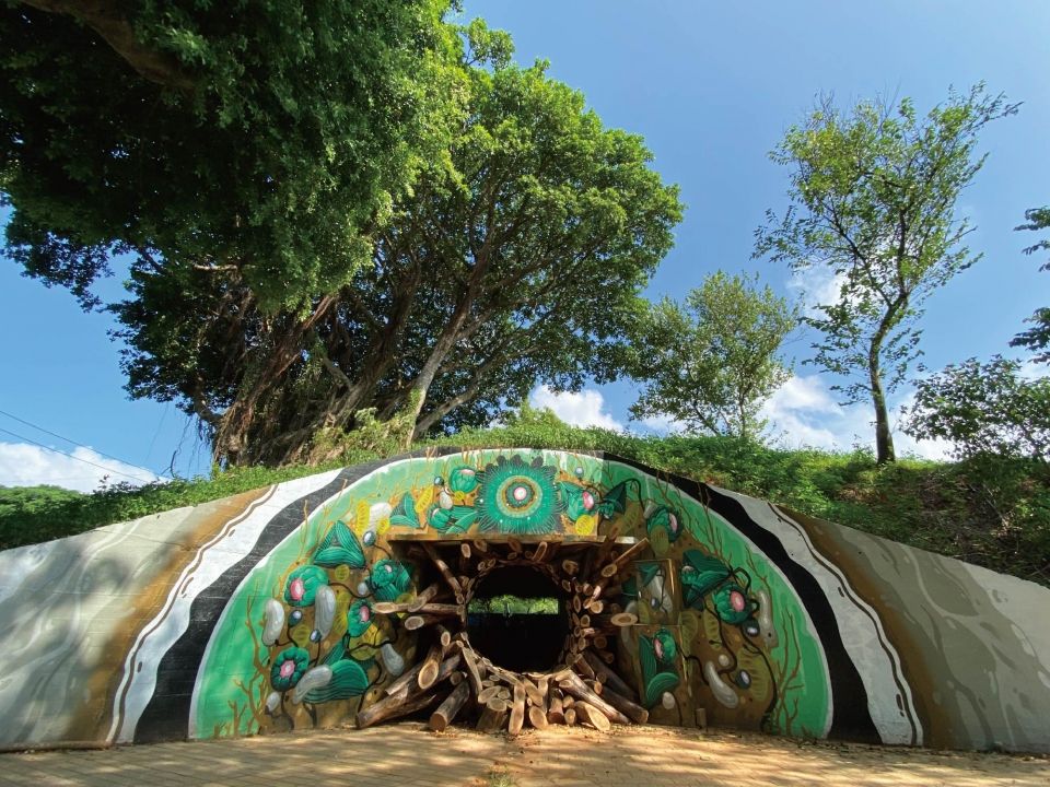 《穿梭之間》,創作者:林暐翔 X 王榮鴻 X 劉晉安 X 蔡秀玲。(Image 2020桃園地景藝術節官網)