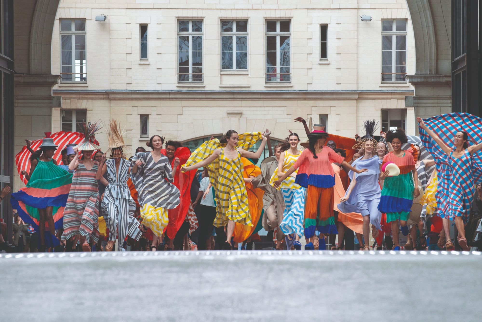 Issey Miyake 2020年春夏女裝系列