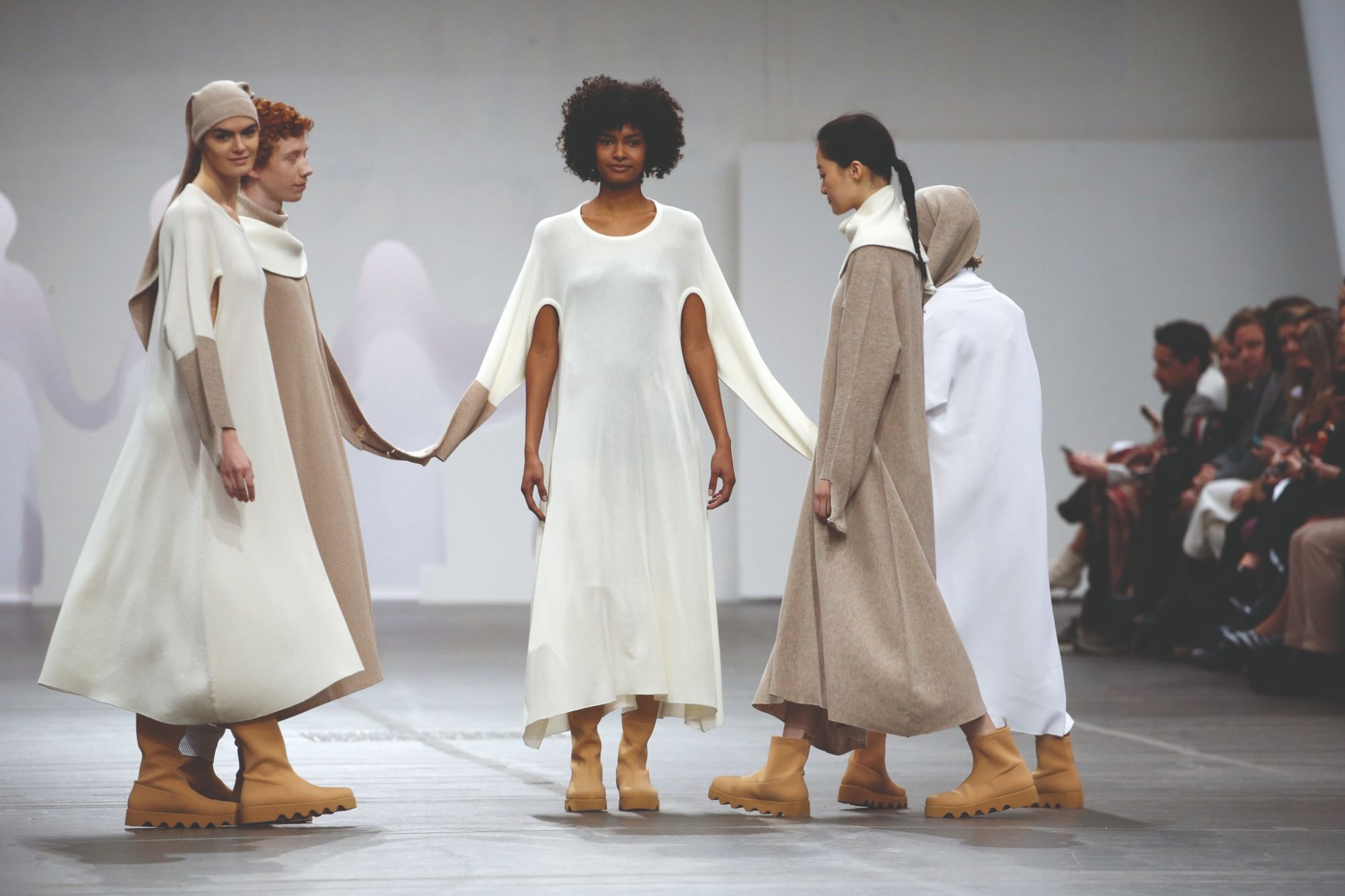 Issey Miyake 2020年秋冬女裝系列