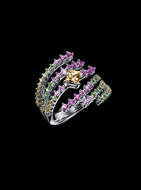 Palm Glitter戒指by Tasaki。