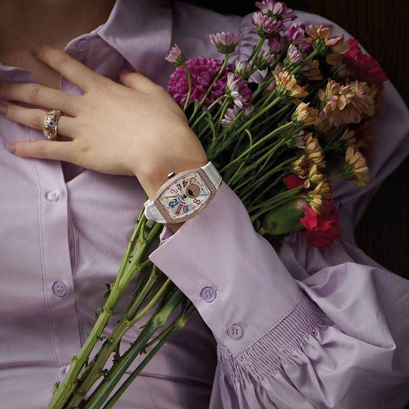 Vanguard Lady Moonphase腕錶 by Franck Muller。