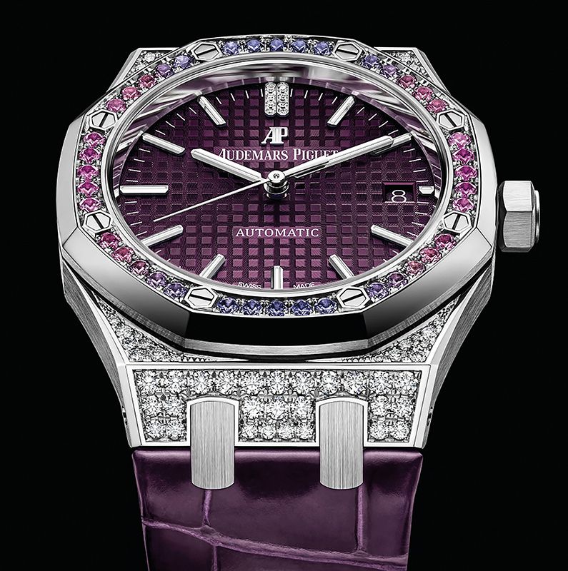 皇家橡樹系列腕錶 by Audemars Piguet。
