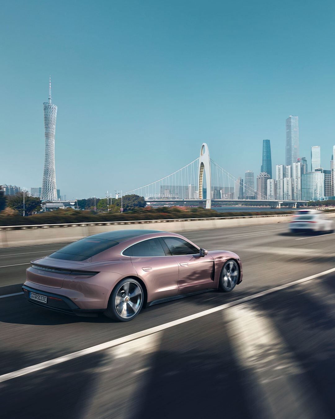 Porsche保時捷全新發表的第四款Taycan純電跑車/電動車。