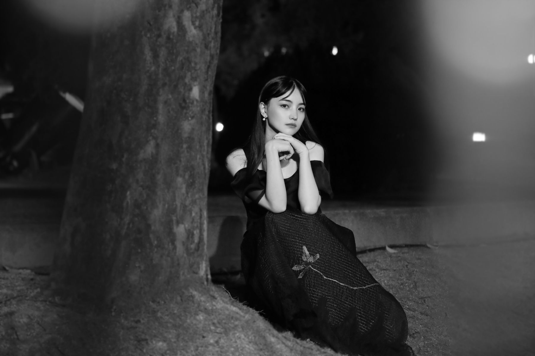 專訪「美女棋士」黑嘉嘉:潛入 SHIATZY CHEN 2021 秋冬秀場,最想挑戰的穿搭風格是⋯