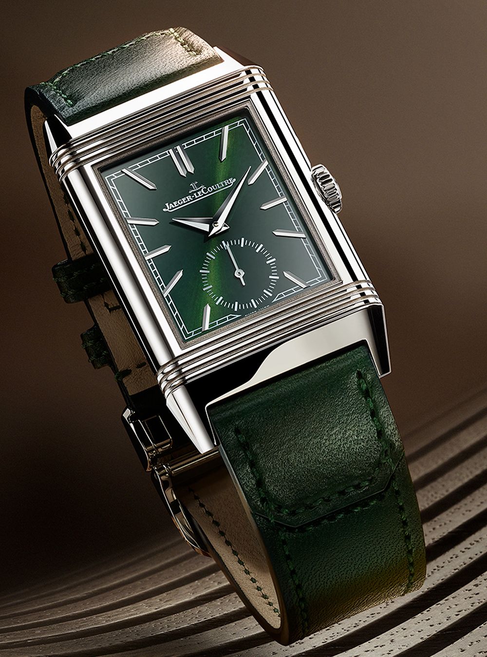 Reverso Tribute Small Seconds 翻轉系列小秒針腕錶綠色款by Jaeger-LeCoultre。