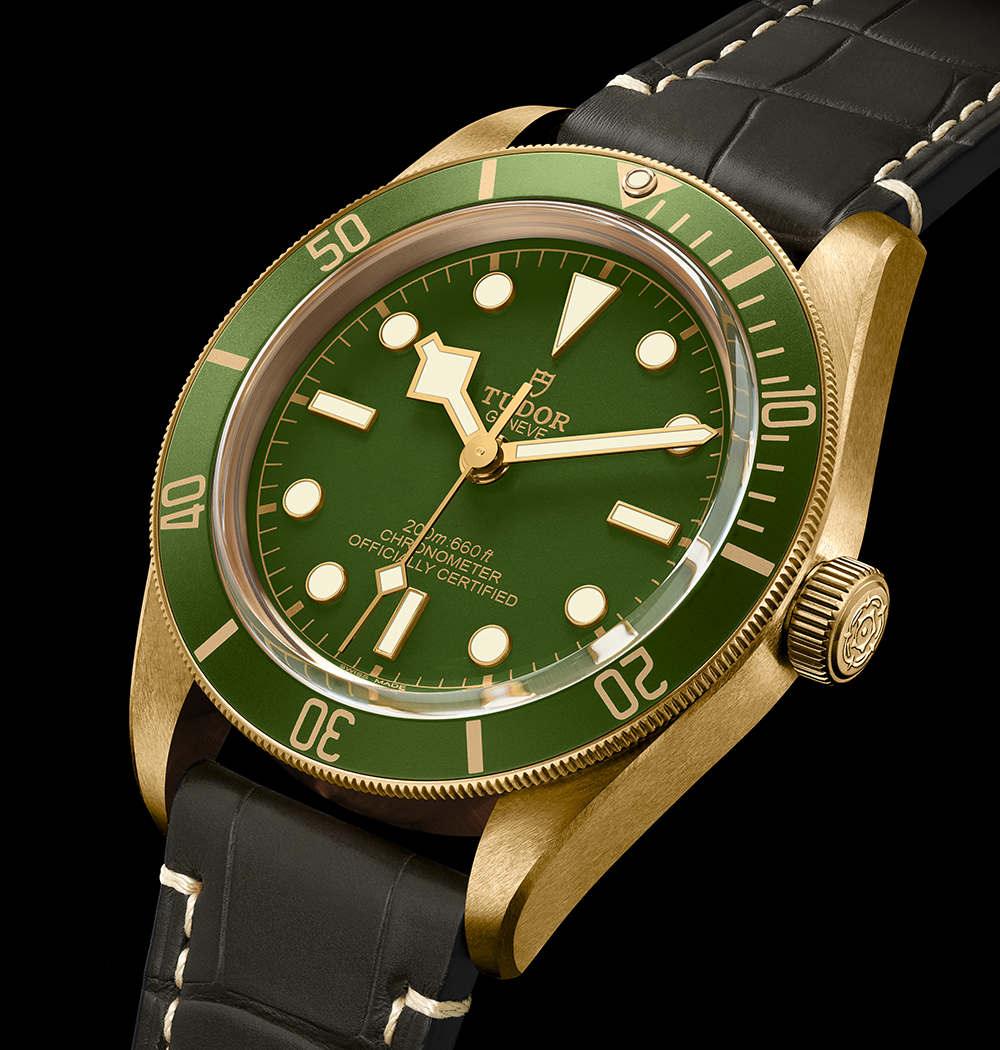 Black Bay Fifty-Eight(碧灣1958型)18ct黃金搭金綠面腕錶by Tudor。