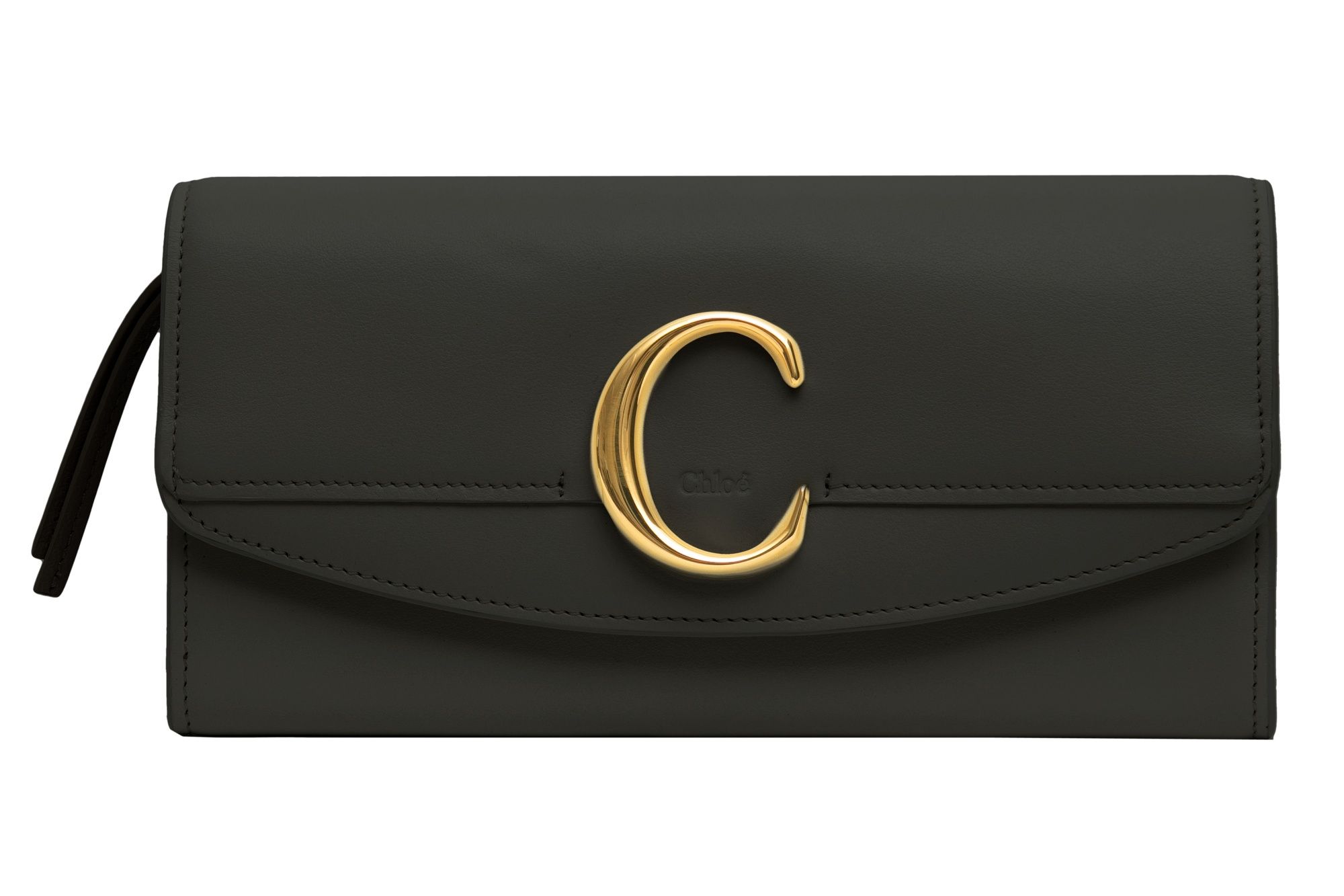 Chloé C 黑色長夾,建議售價 NT$18,200