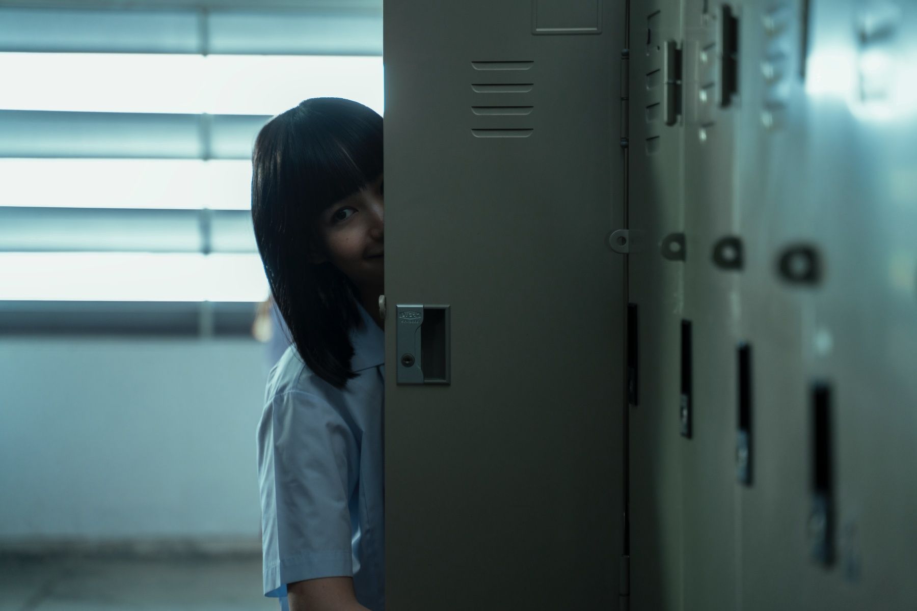 GIRL FROM NOWHERE (L to R) KITTY CHICHA AMATAYAKUL as NANNO in episode 204 of GIRL FROM NOWHERE Cr. YUPANAKORN BOONPREM/NETFLIX © 2021