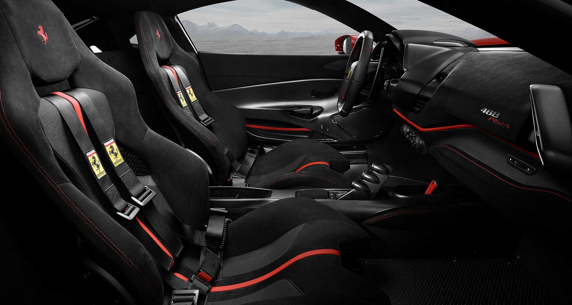 Ferrari Pista 2