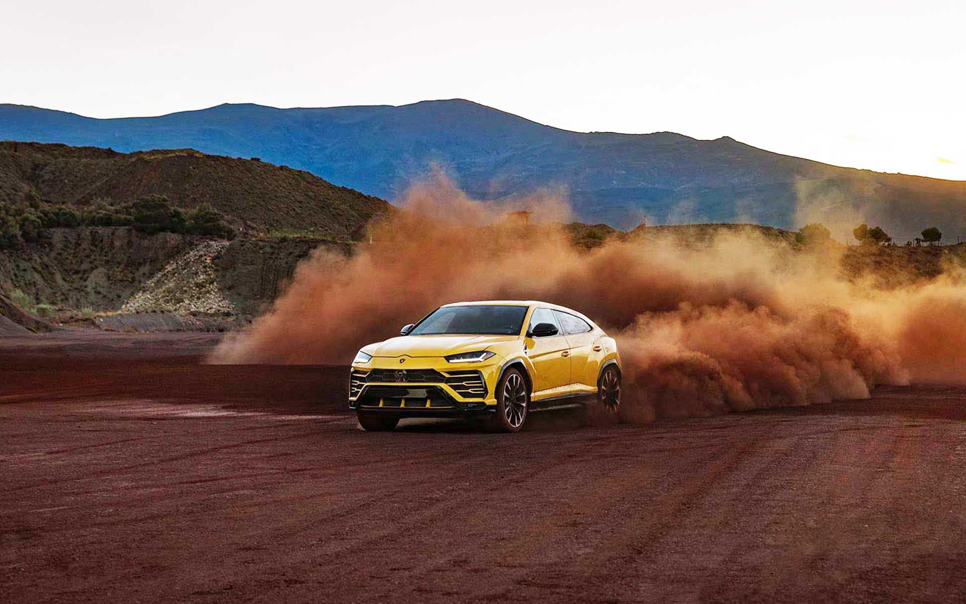 Lamborghini Urus 2