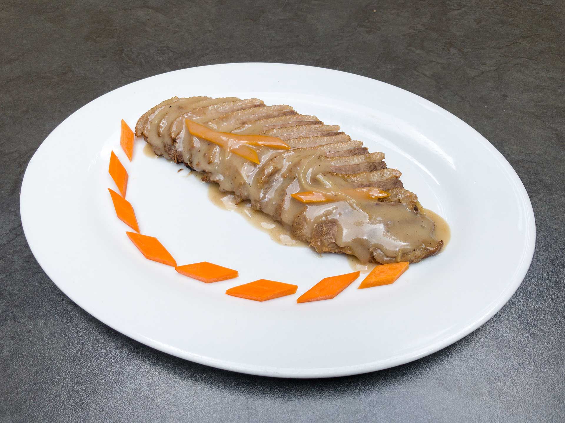 Duck in tamarind sauce