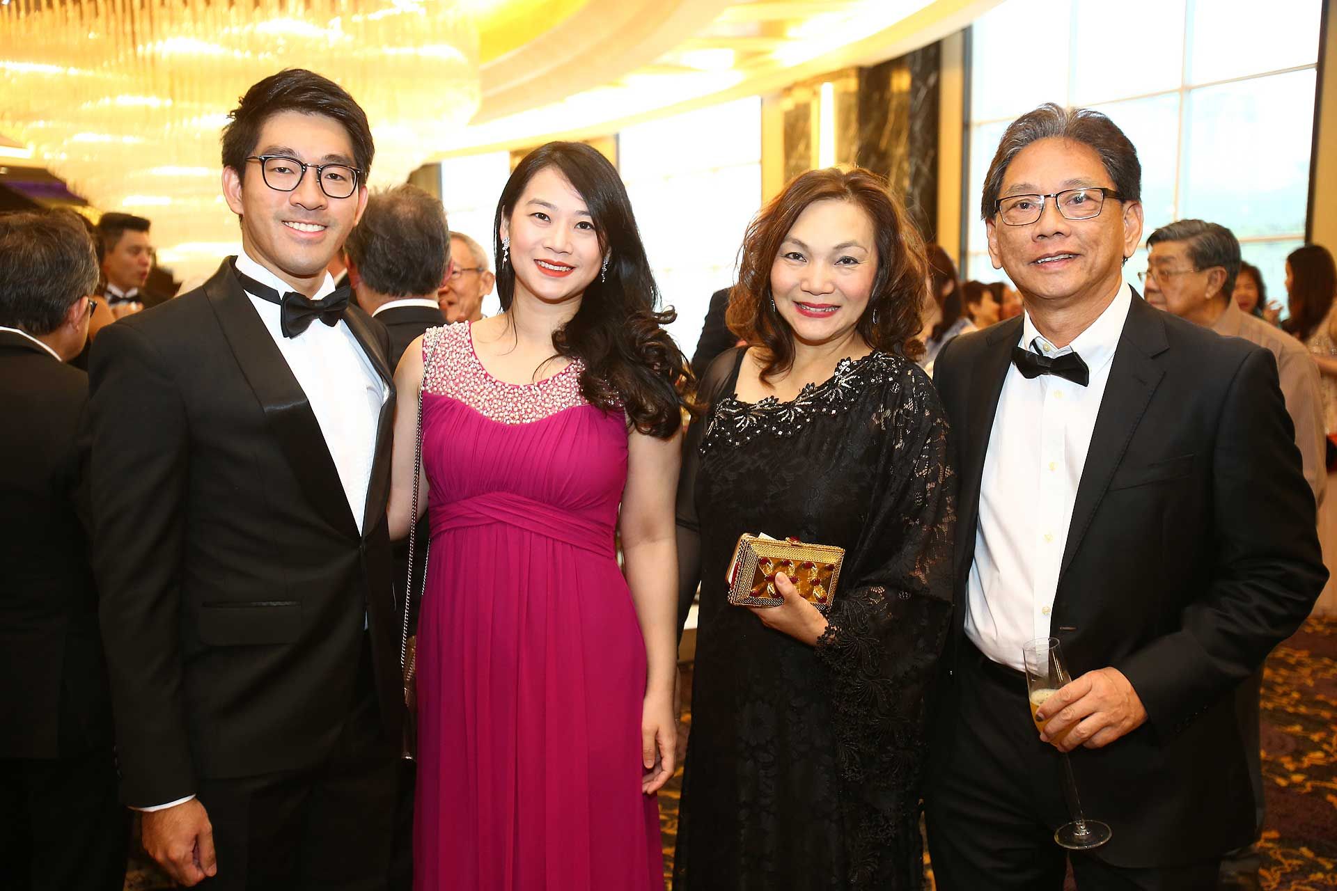 dato sri desmond lim