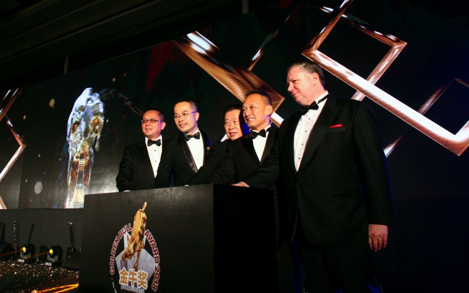 Dato' Lock Peng Kuan, Dato' William Ng, Koay Chiew Guan and Chua Wee Phong and Dennis Martin