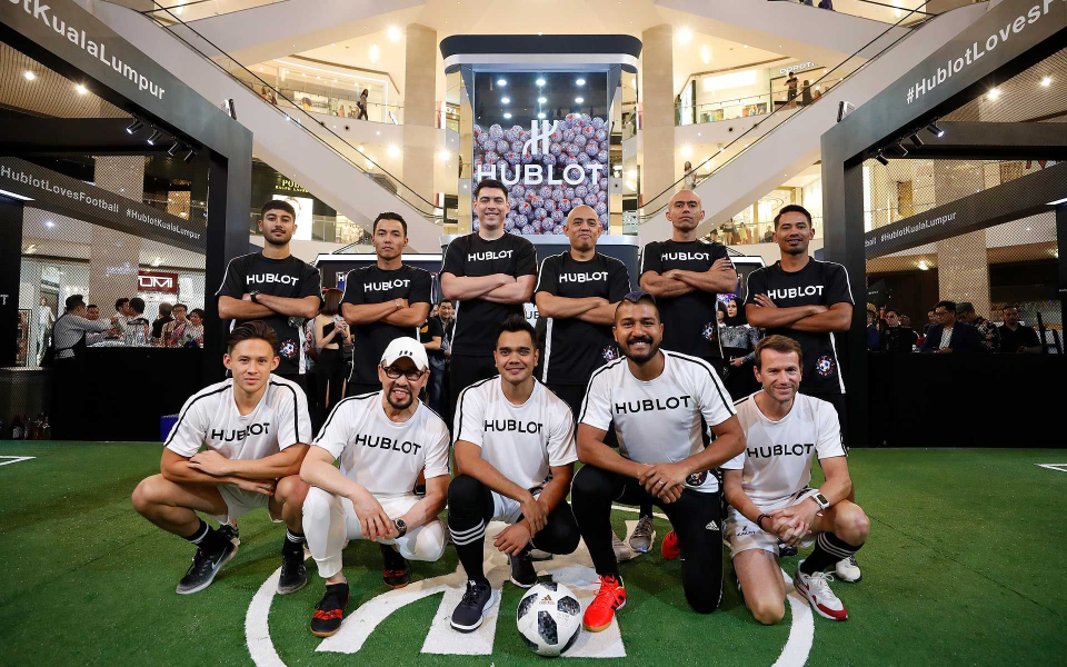 Hublot Loves Football teams