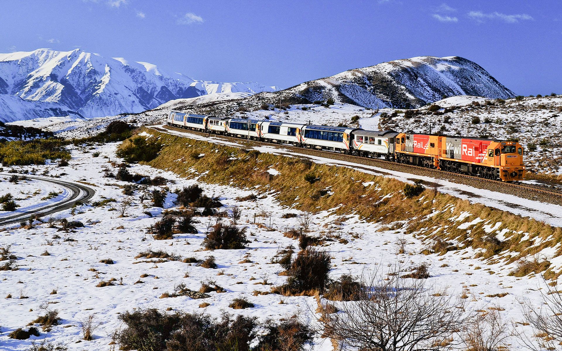 Epic Trips Around The World: 7 Iconic Railway Journeys In Australia & New Zealand