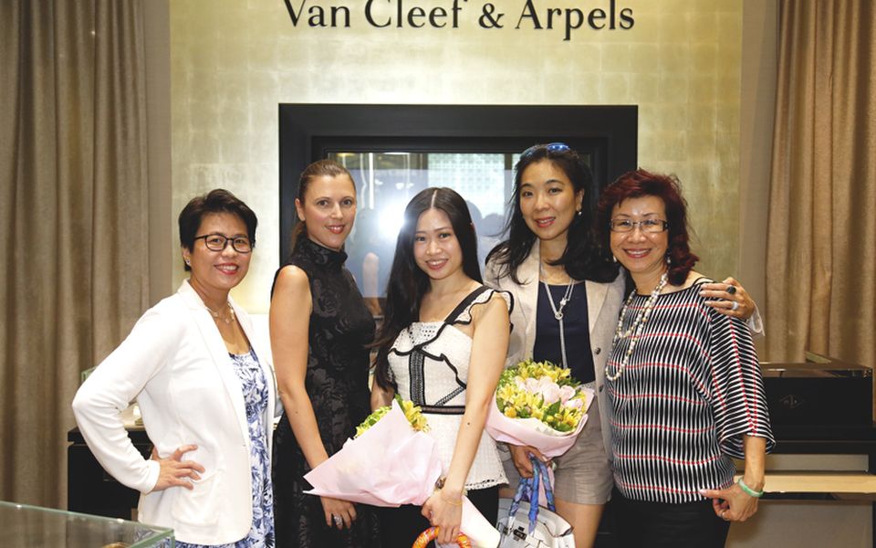 Elizabeth Soong, Charlotte Tanneur, Lim May Shen, Lim Wei-Ling and Florence Fang