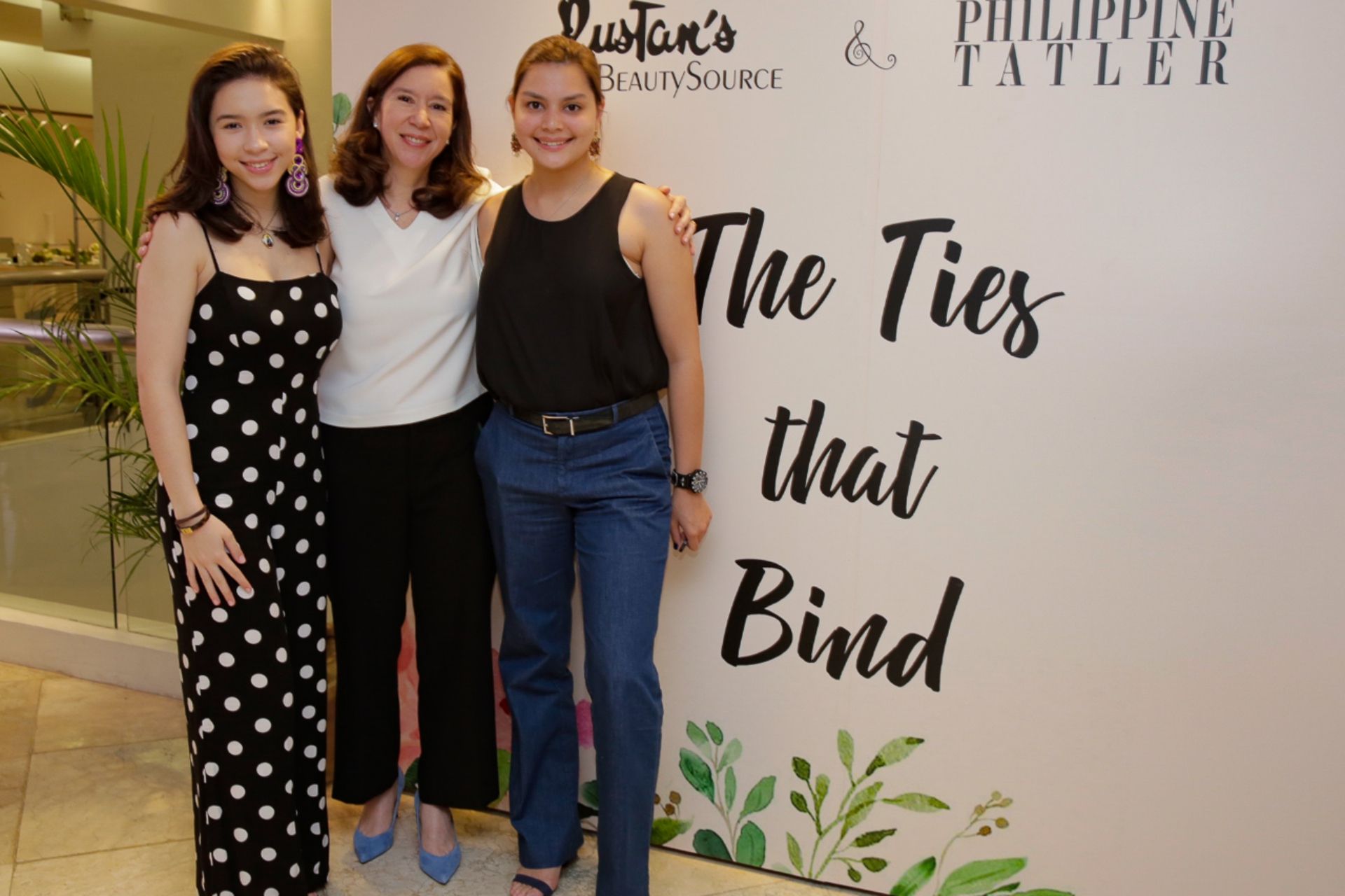 Rocio, Claudia, and Ines Tambunting
